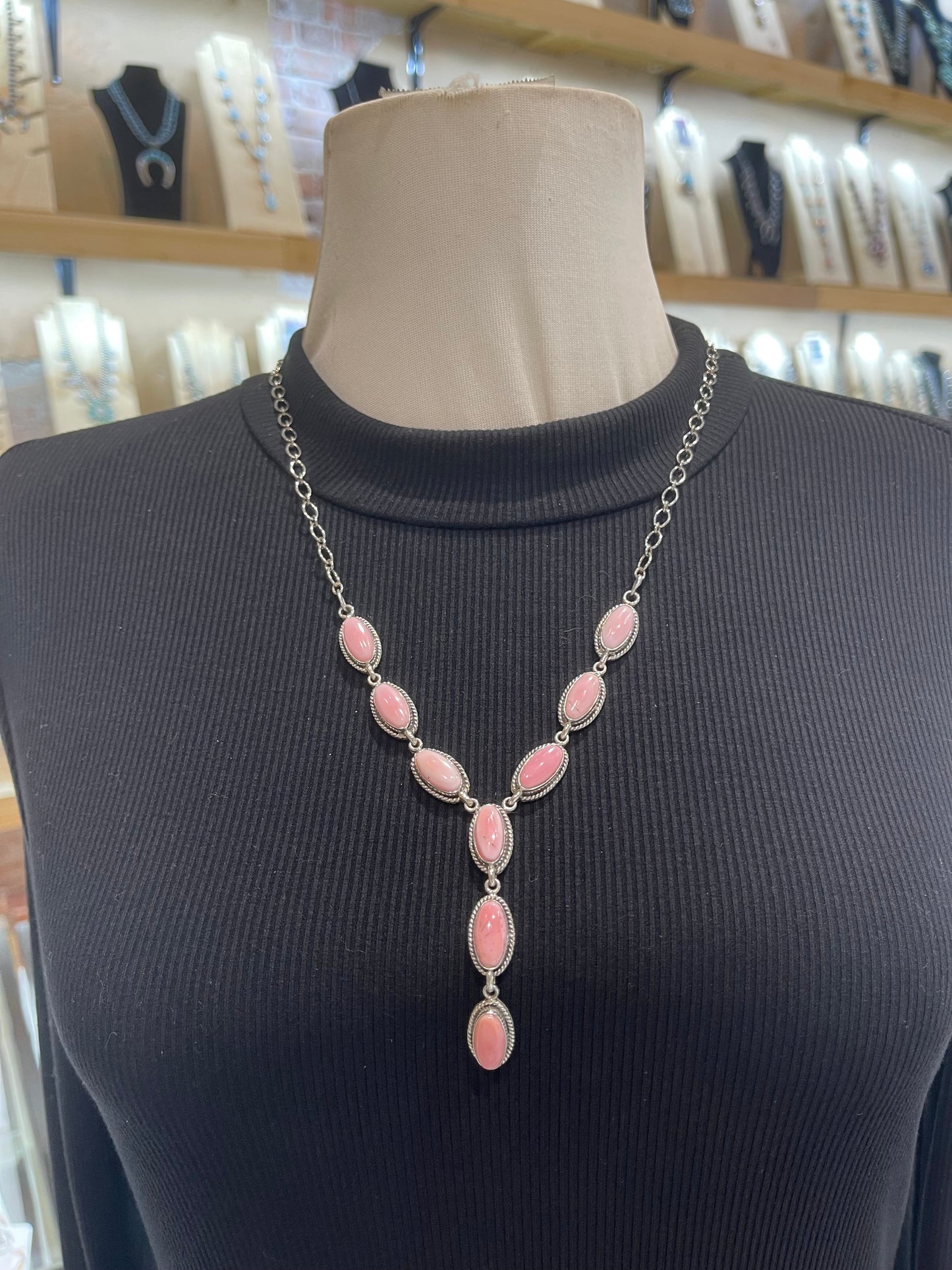 22"+2.5" Drop Pink Conch Shell Dainty Lariat Necklace