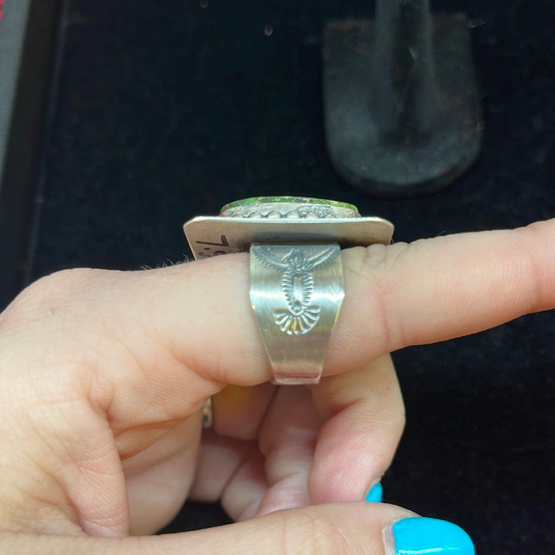 7.5 Oval Sonoran Gold Turquoise