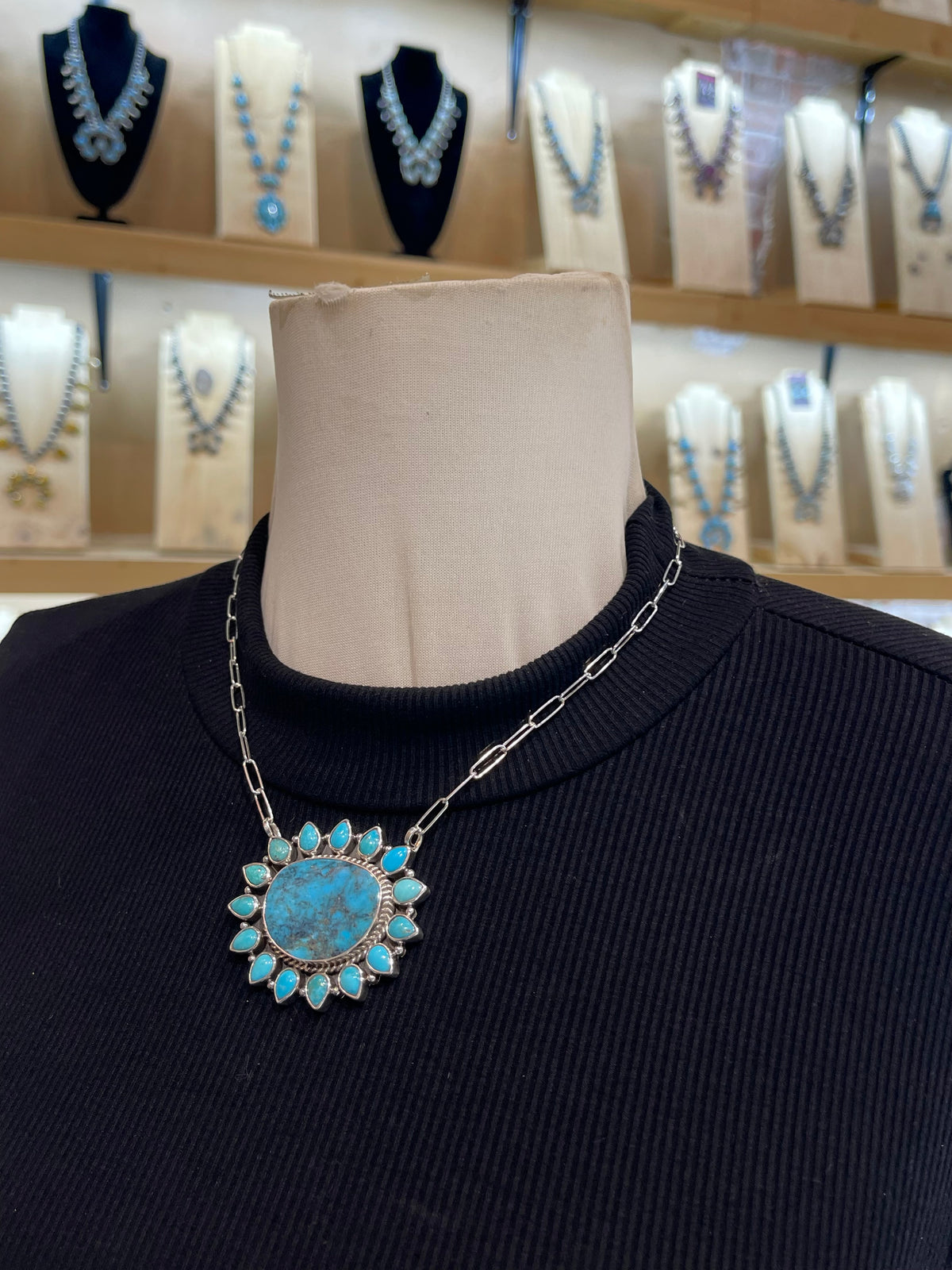 18" Turquoise Cluster Necklace