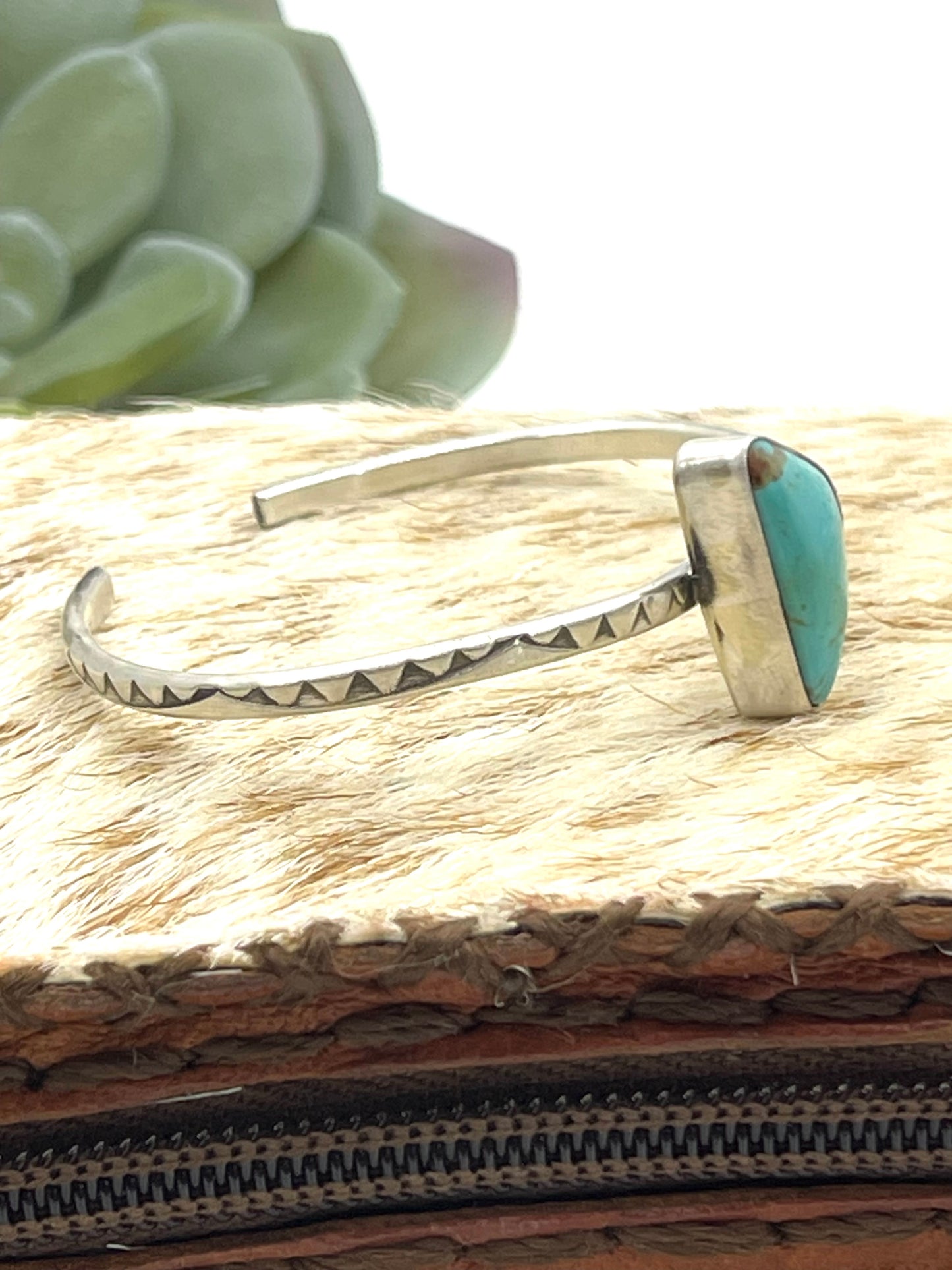 5.5" - 7" #8 Turquoise Bracelet