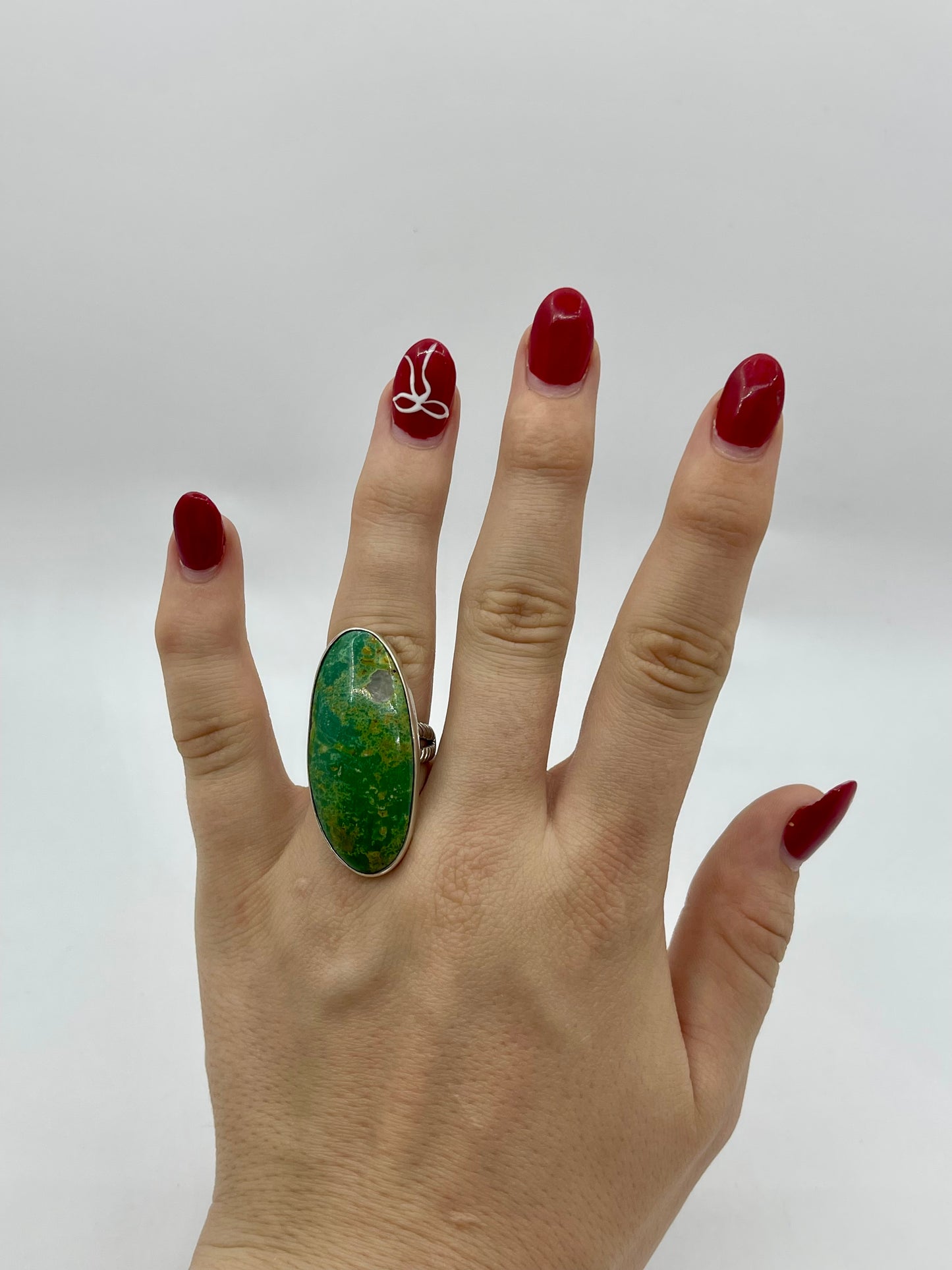 7.5 Oval Kingman Turquoise Ring