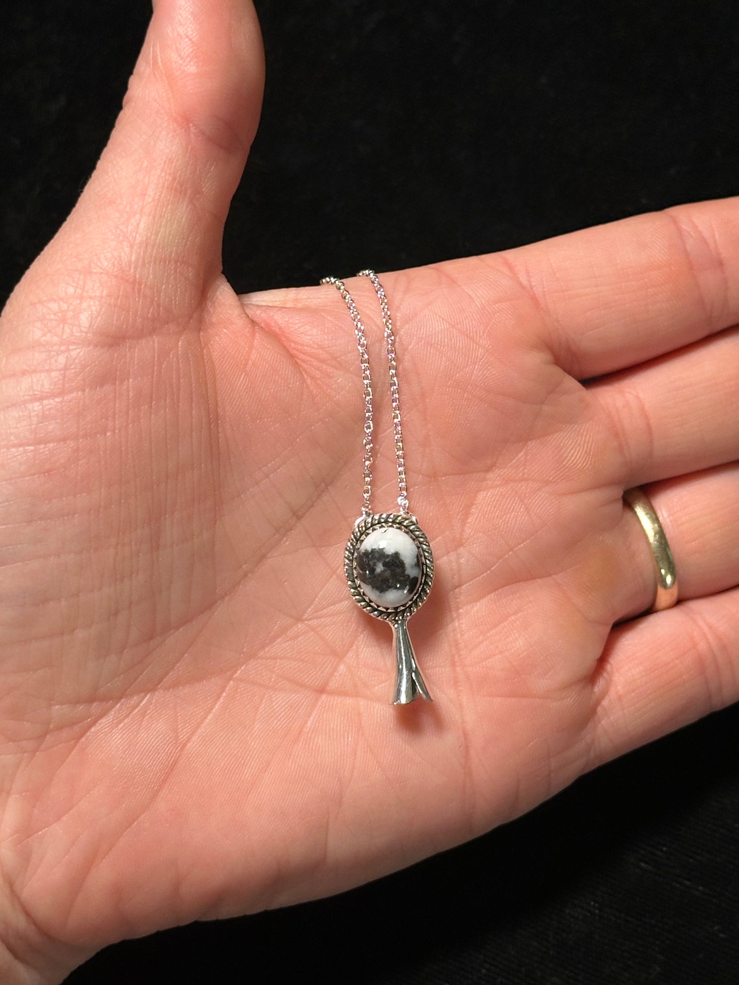 18"+2" Dainty White Buffalo Blossom Necklace