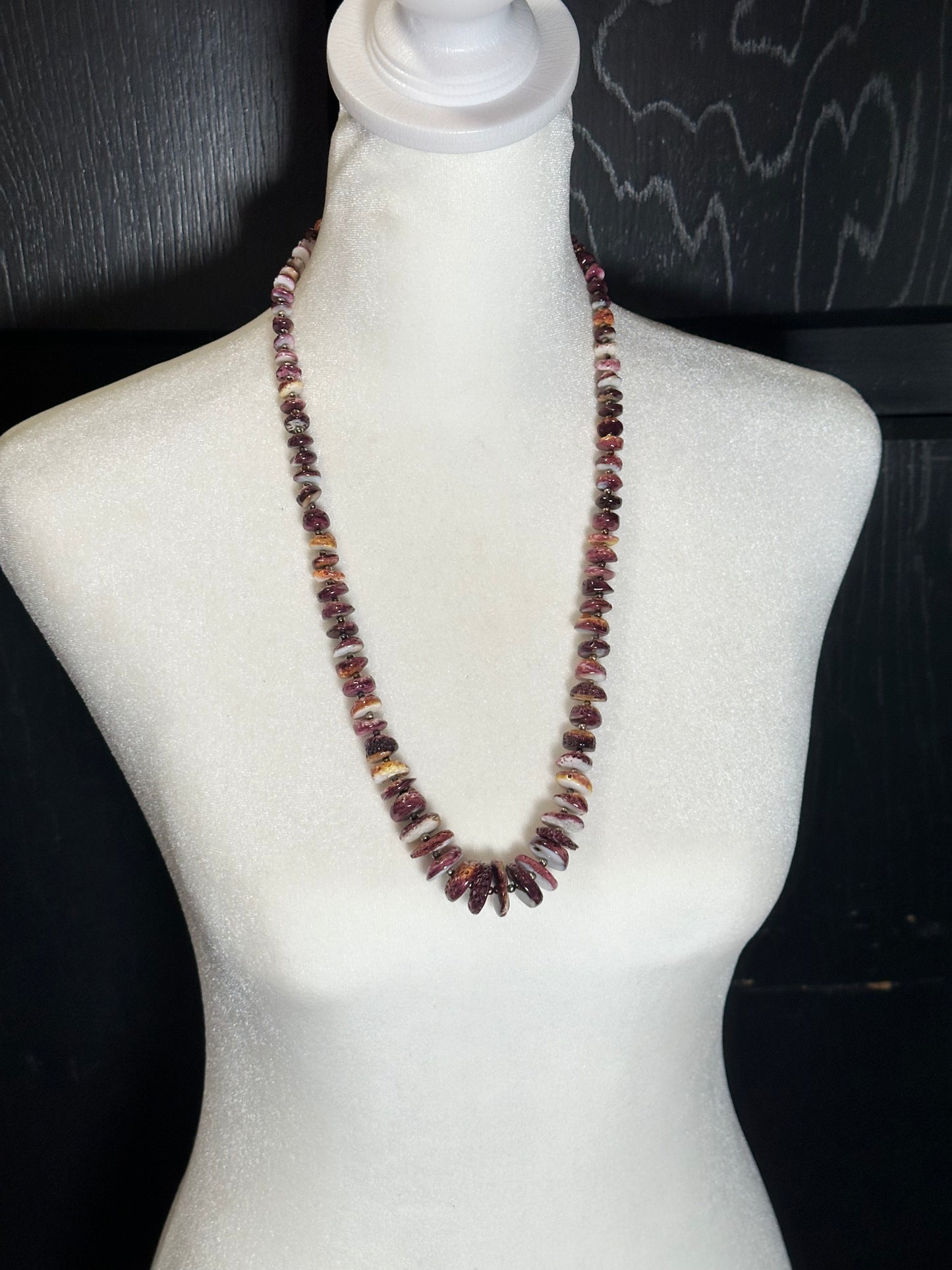 24” Purple Spiny Oyster Shell Beads Necklace
