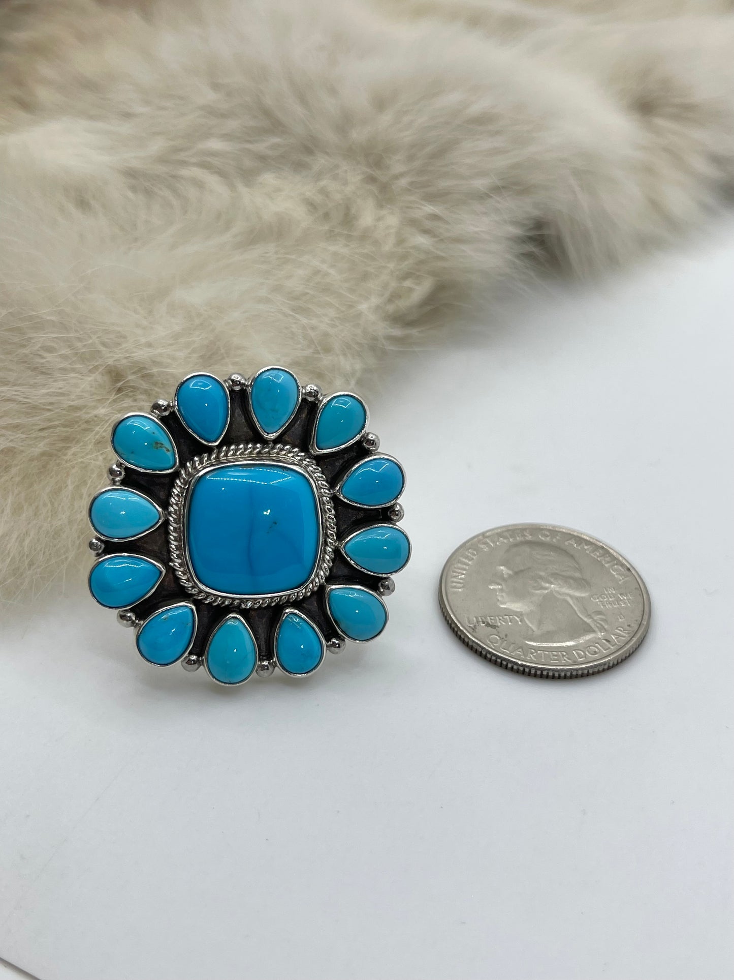 8.0 13 Stone Kingman Turquoise Ring