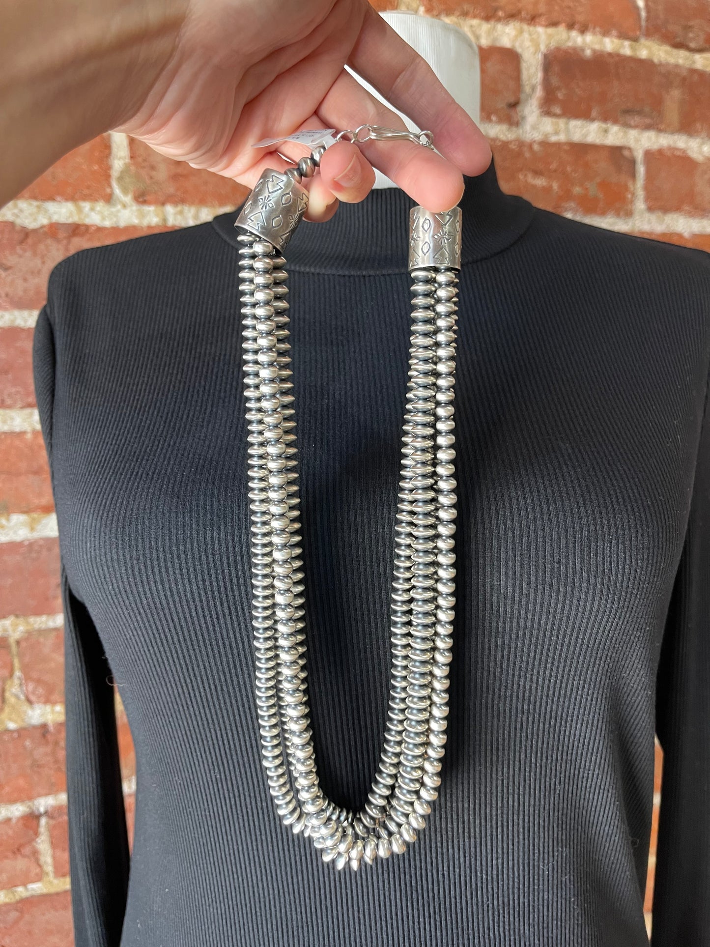 20" 5 Strand Handmade Navajo Pearls Necklace by Dorinda Mariano, Navajo