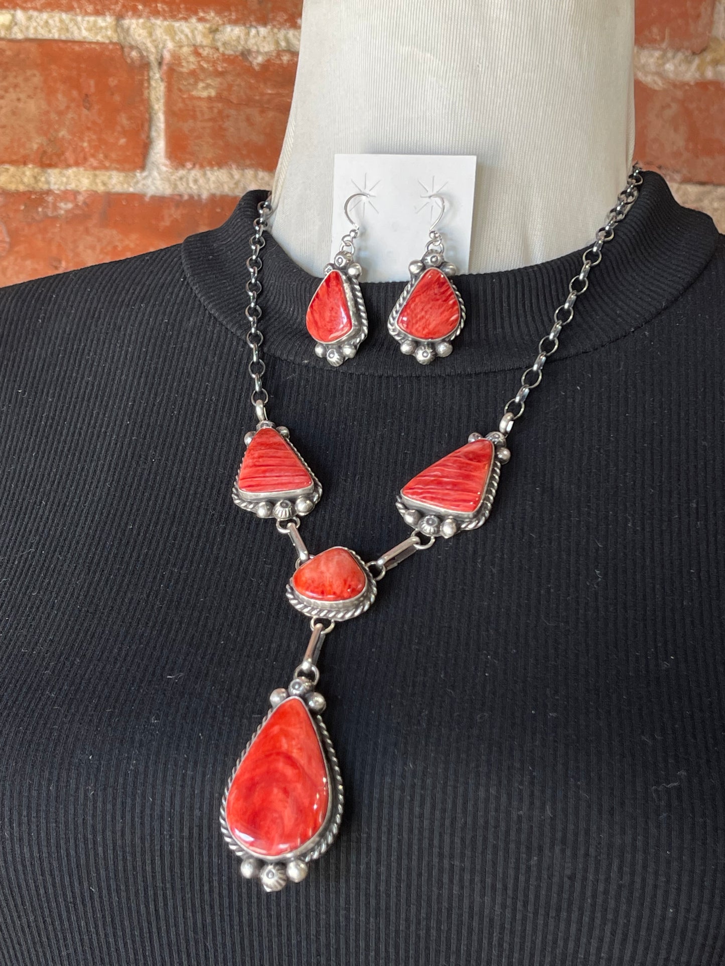 LOT 4 5/31 20" Red Spiny Oyster Lariat Set by Augustine Largo, Navajo