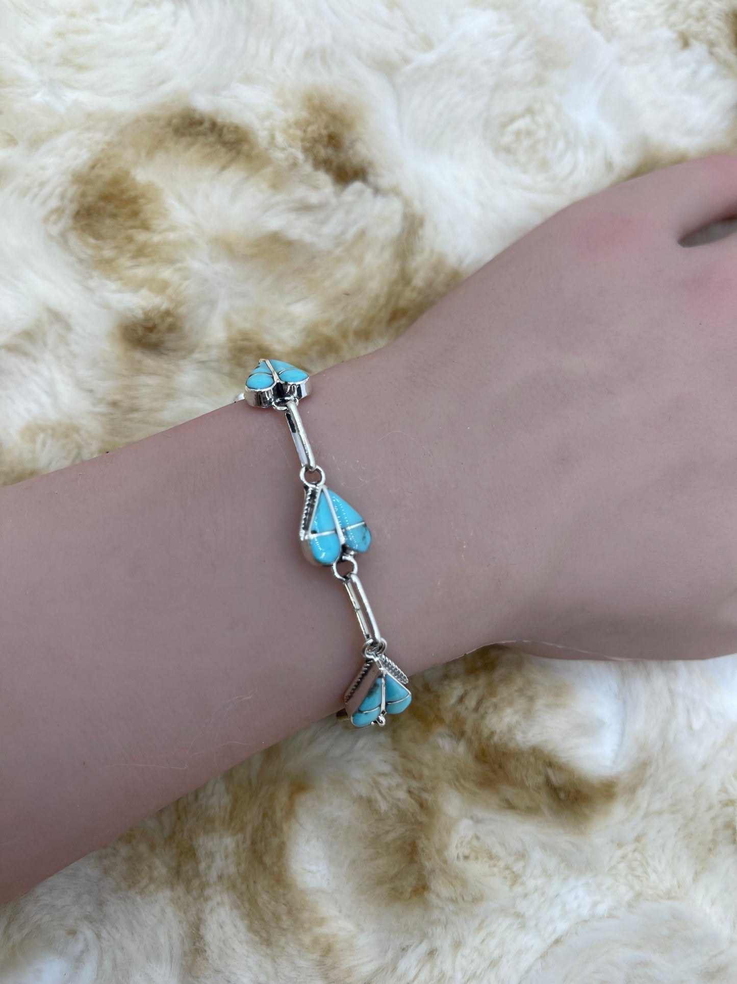 6.75" Inlay Heart Link Bracelet by Velda Nastacio, Zuni