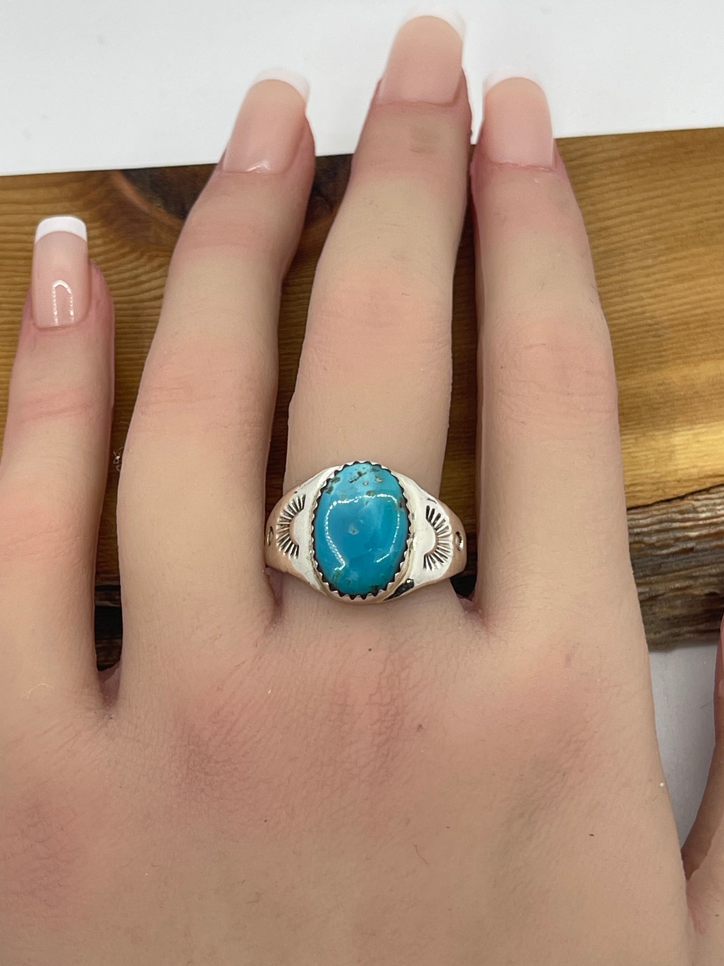 10.0 Turquoise Oval Ring by Mary Lincoln, Navajo