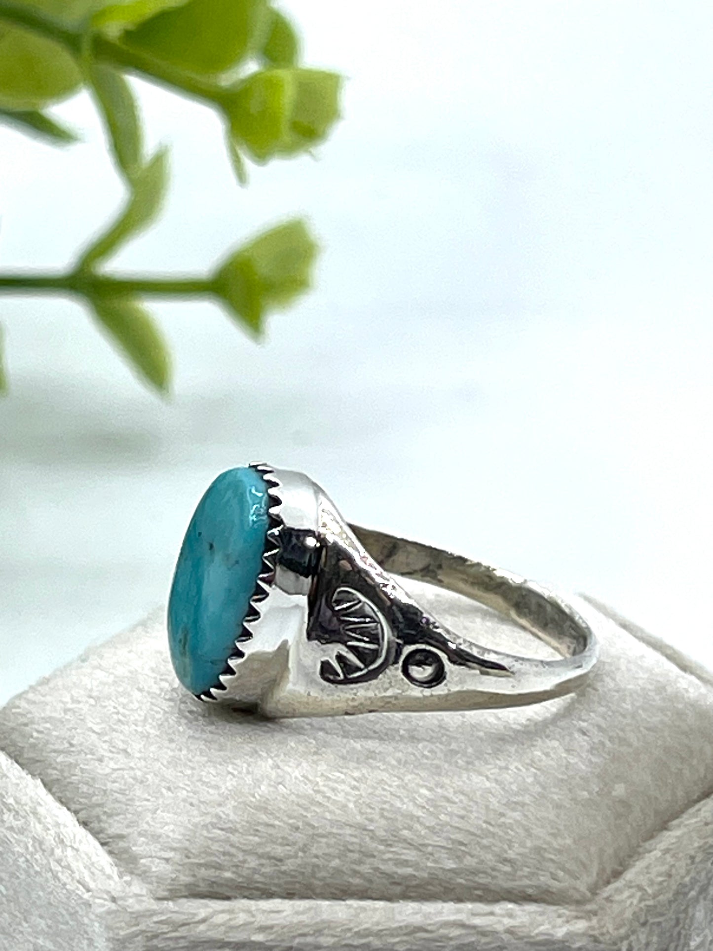 8.0 Turquoise Oval Ring by Mary Lincoln, Navajo