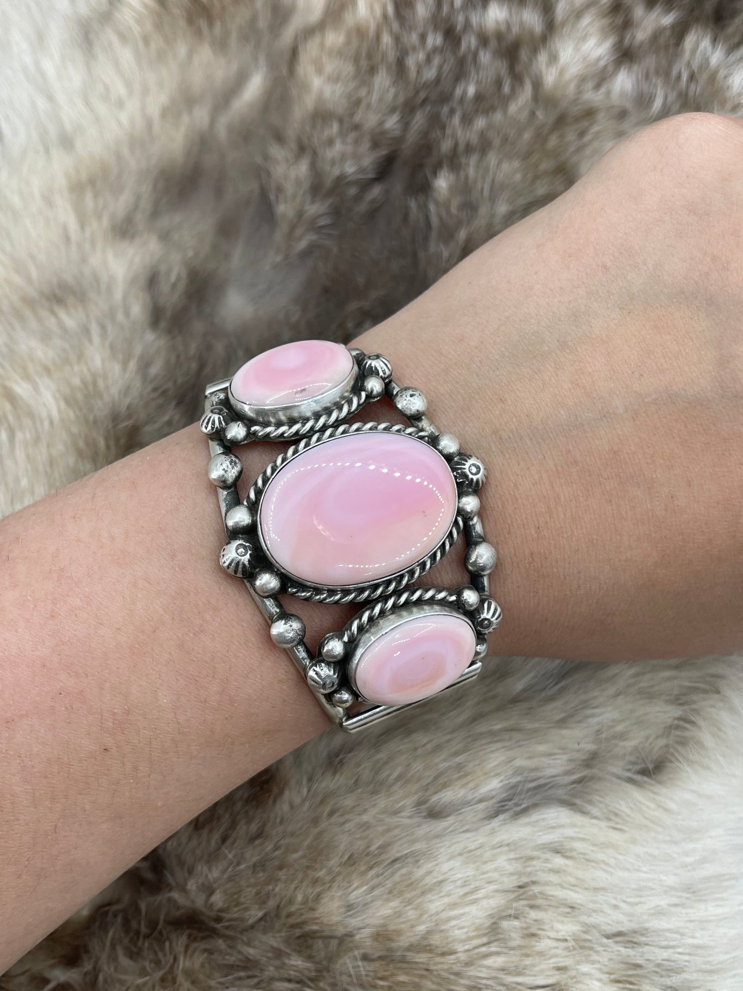 5.75"-7" 3 Stone Pink Conch Shell Cuff by Augustine Largo, Navajo