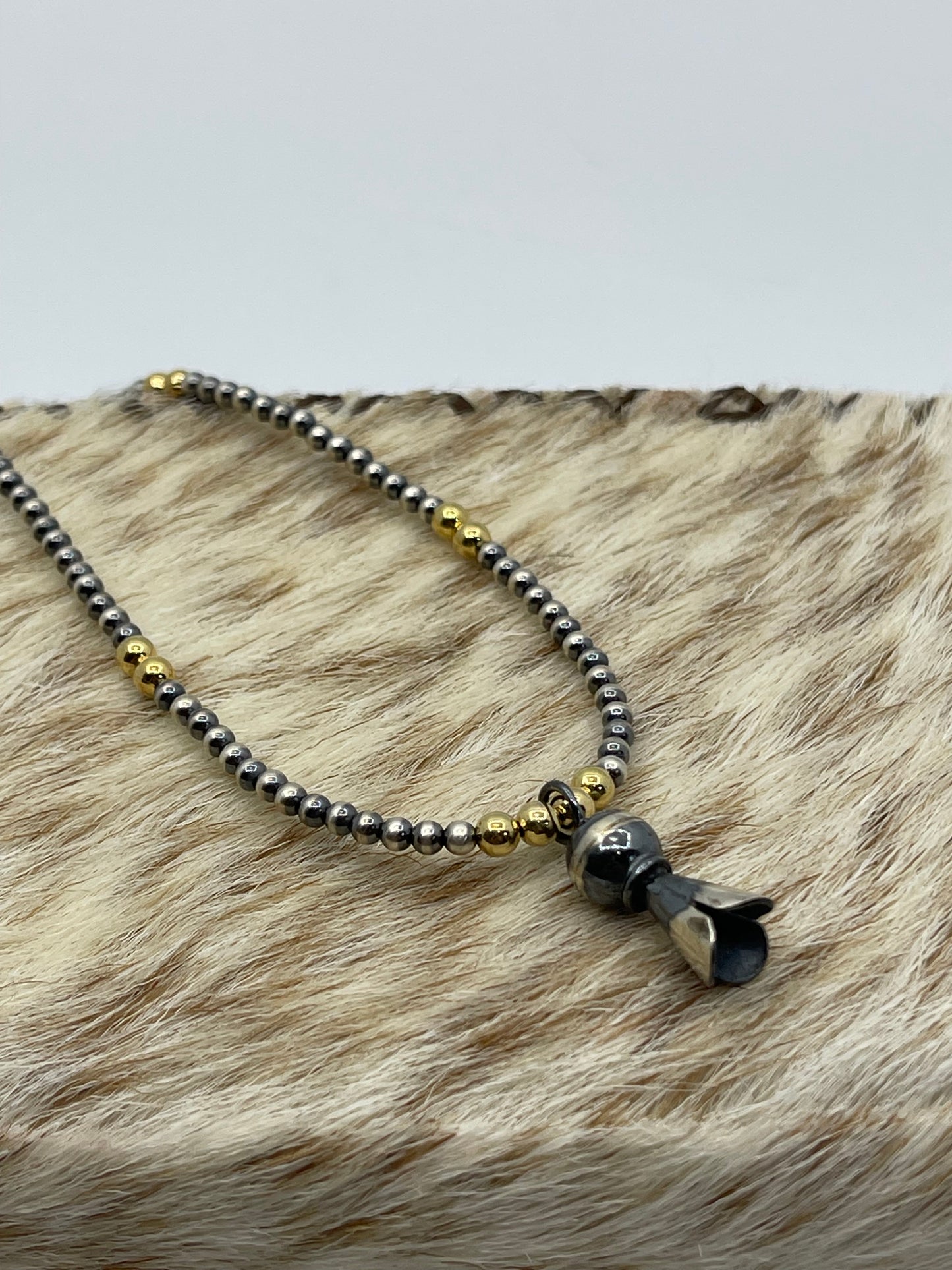 17.5" 3mm Sterling Navajo Style Pearls with 4MM 14k Gold Filled & Silver Blossom Necklace