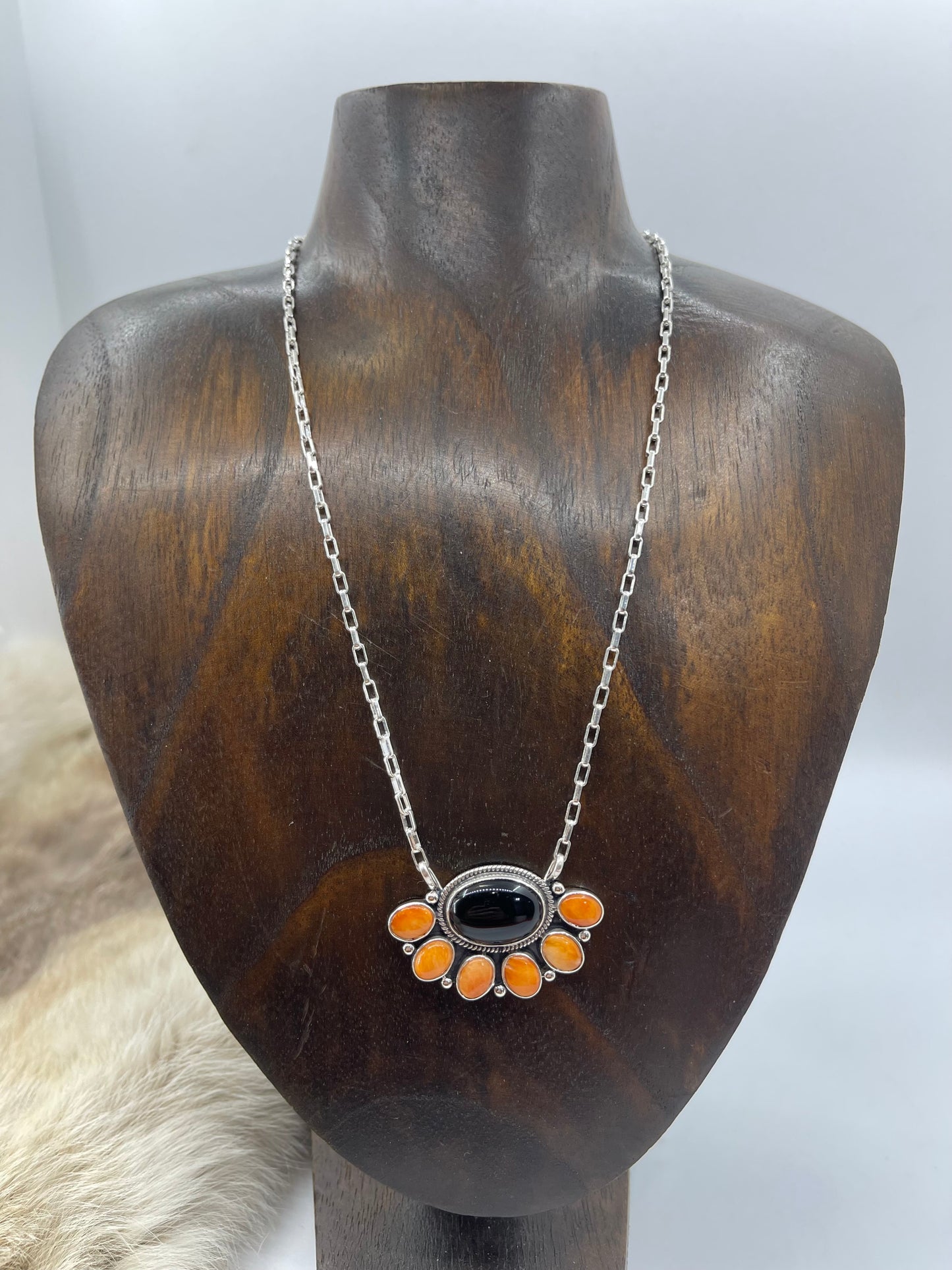 17" Black Onyx & Orange Spiny Oyster Half Cluster Necklace