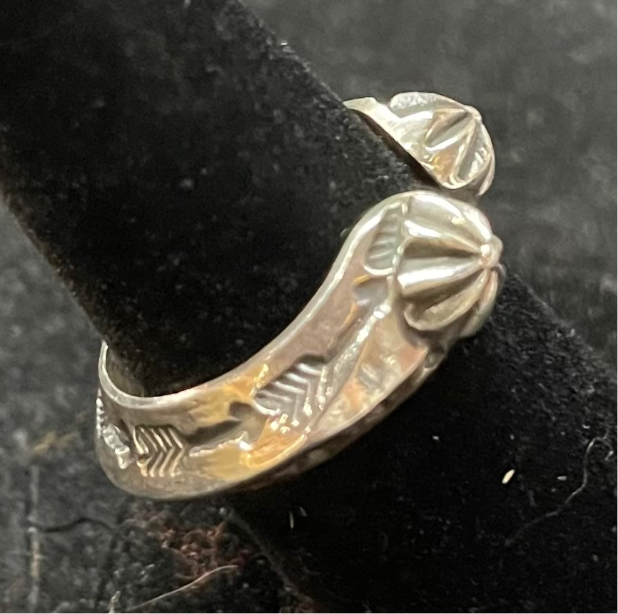 8.0 Stamped Triangle Wire Ring by Sunshine Reeves, Navajo