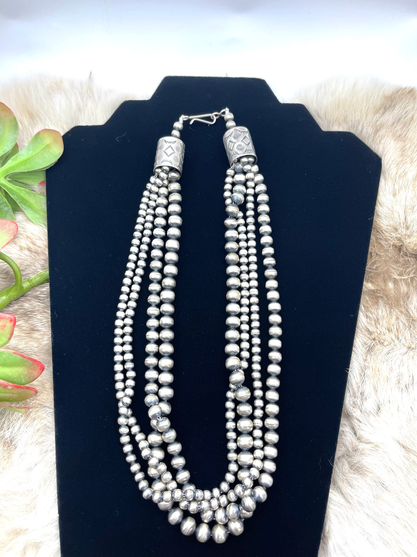20" 5, 7 & 8mm 4 Strand Handmade Navajo Pearls