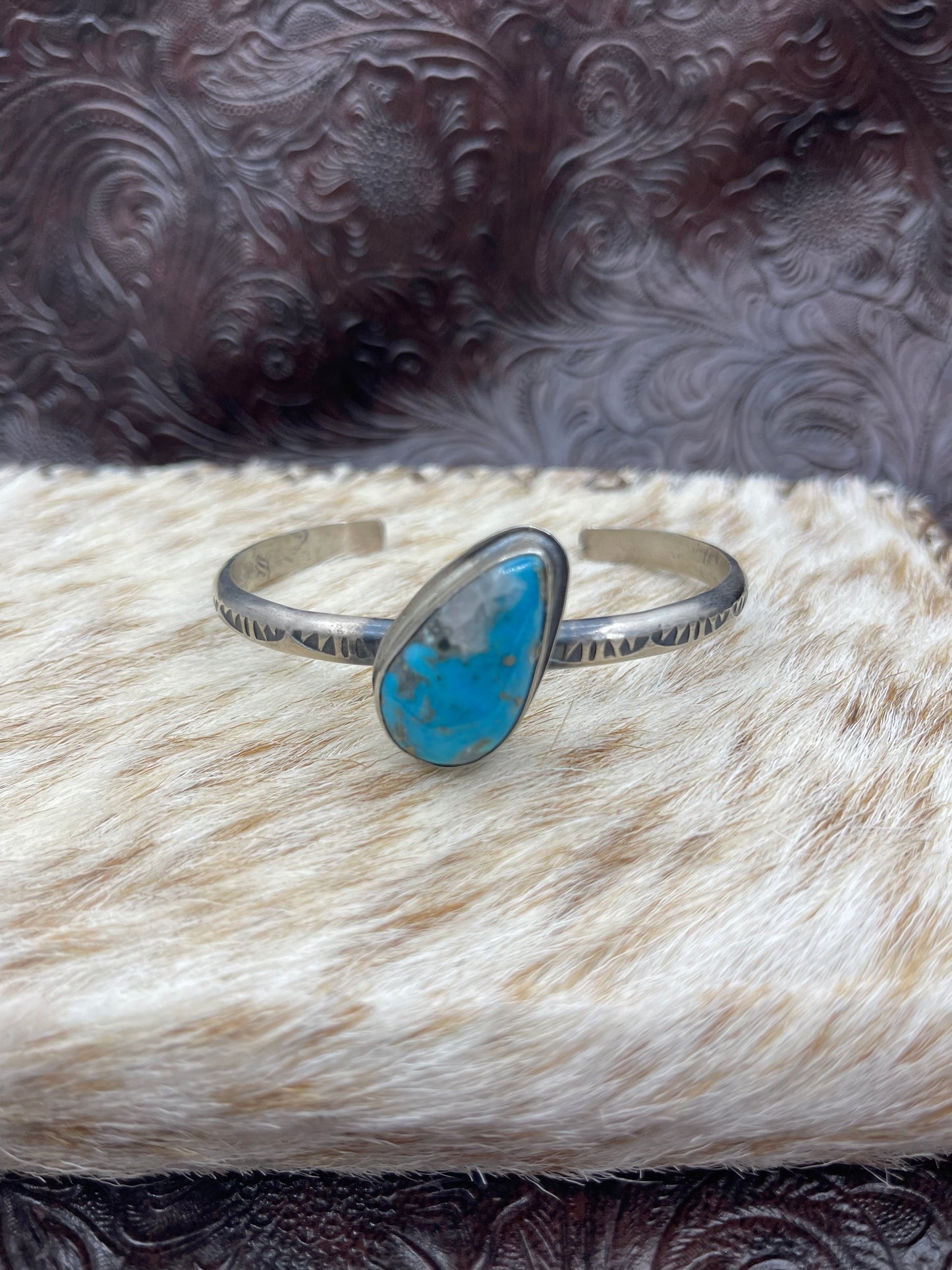 5.5" - 7.25" Kingman Turquoise Cuff Bracelet