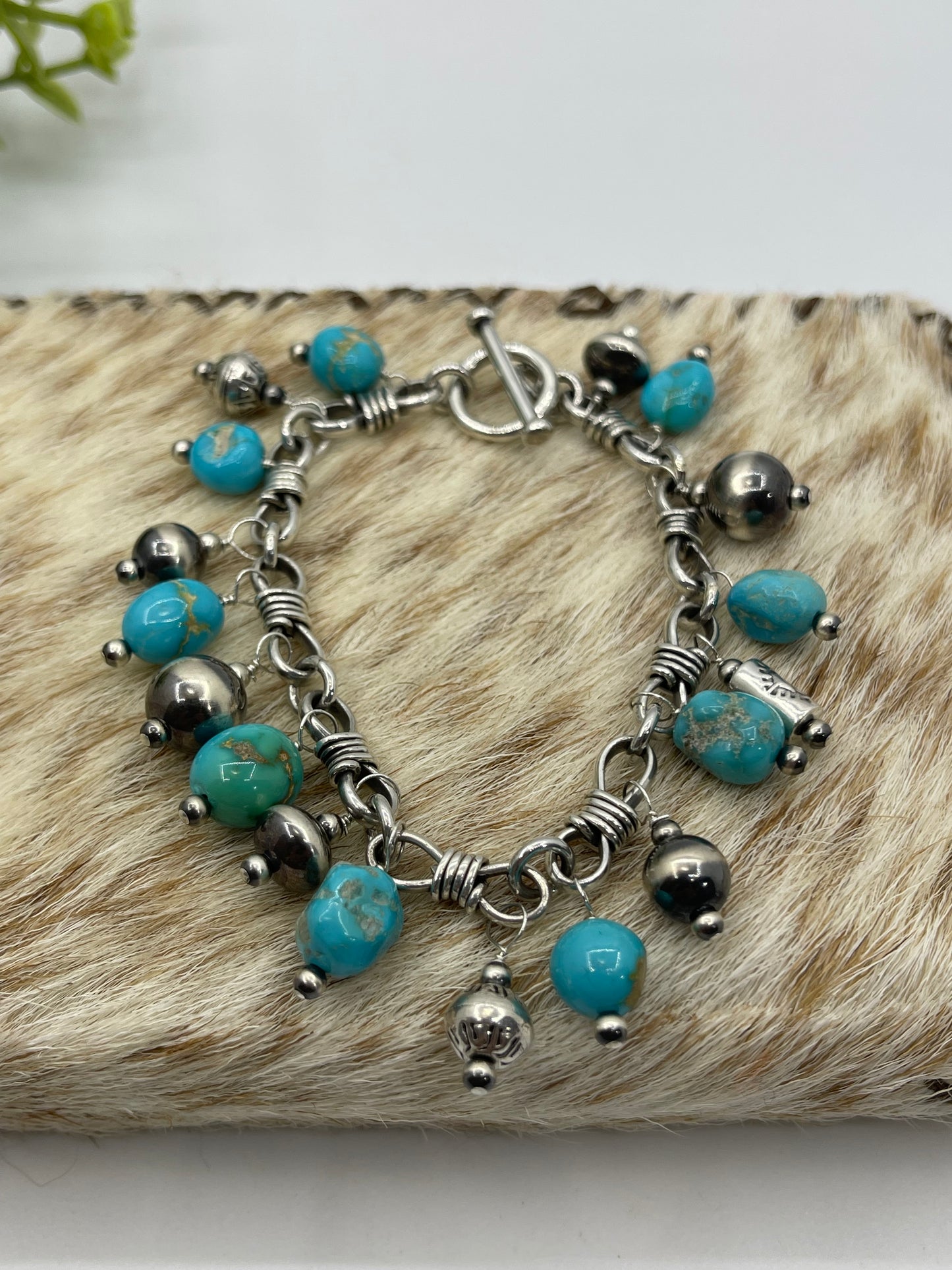 6.5" Handmade Navajo Pearls & Natural Sonoran Turquoise Bracelet