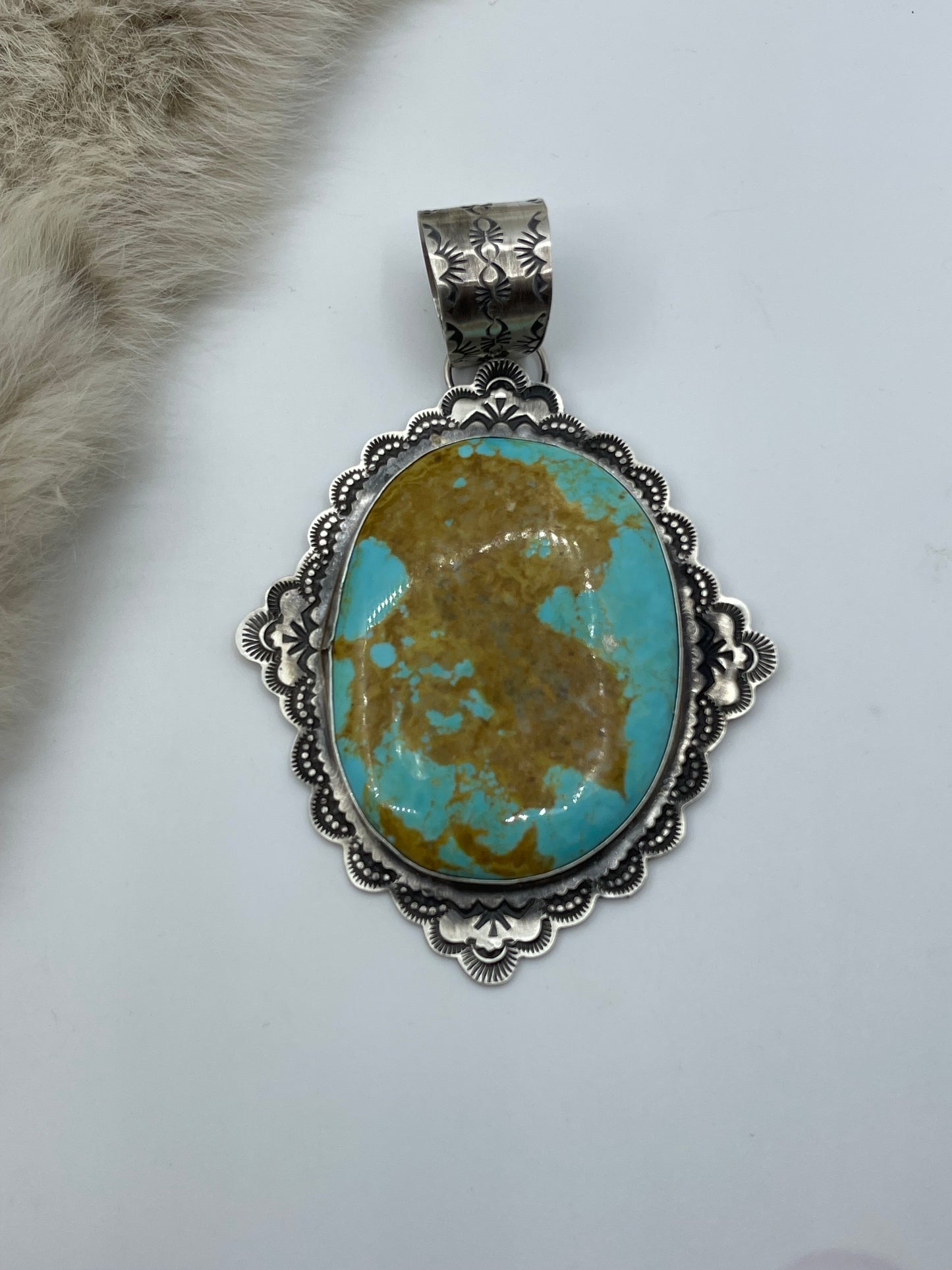 19.5mm Bale Kingman Turquoise Pendant by Rick Enriquez, Navajo
