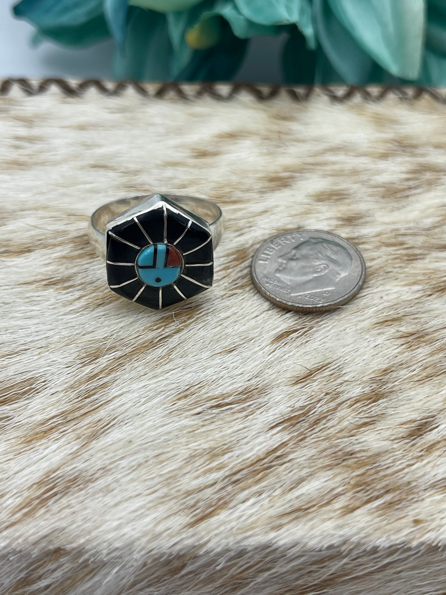 9.0 Zuni Sunface Ring