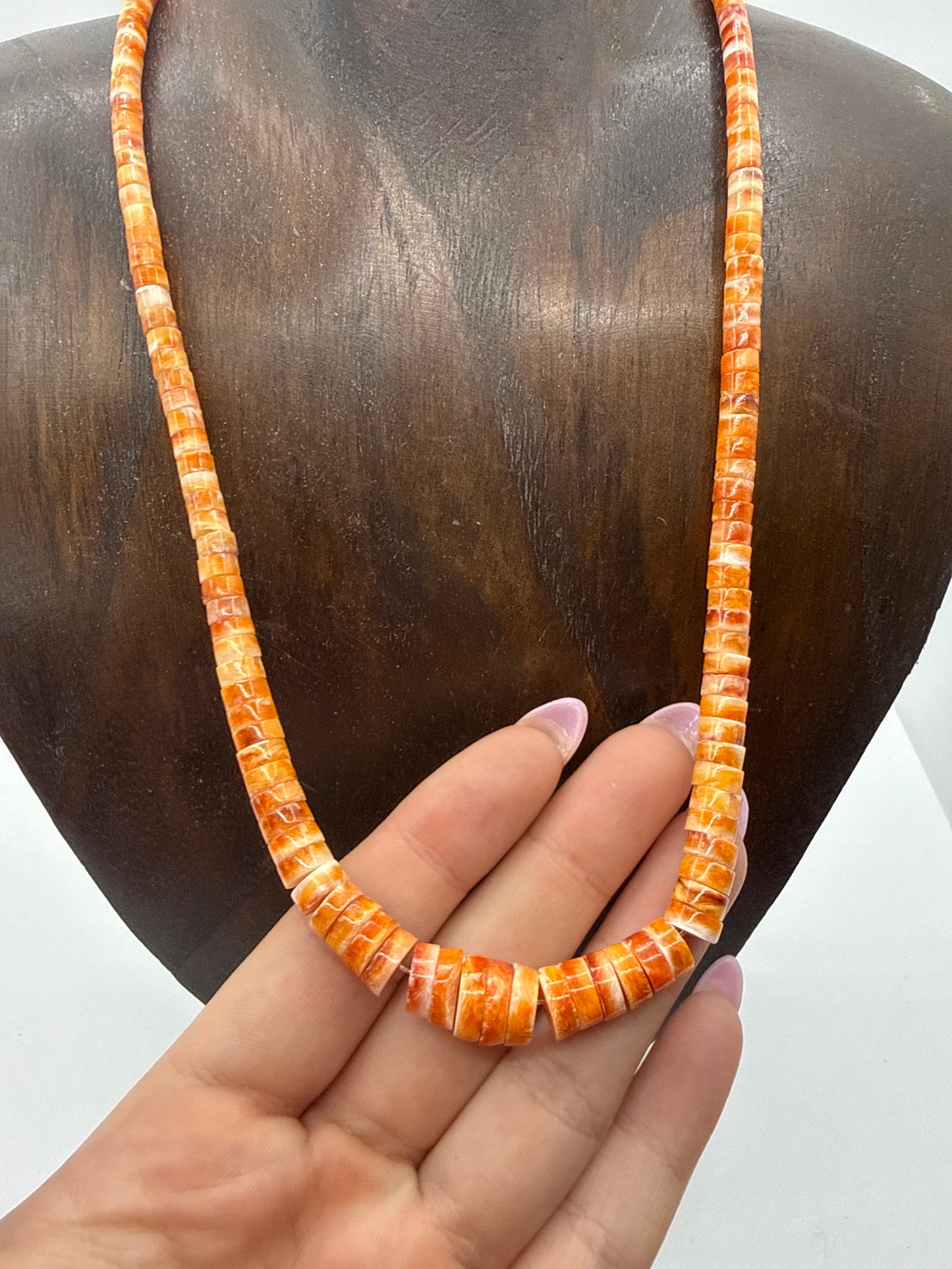 Graduated Orange Spiny Oyster Shell Necklace