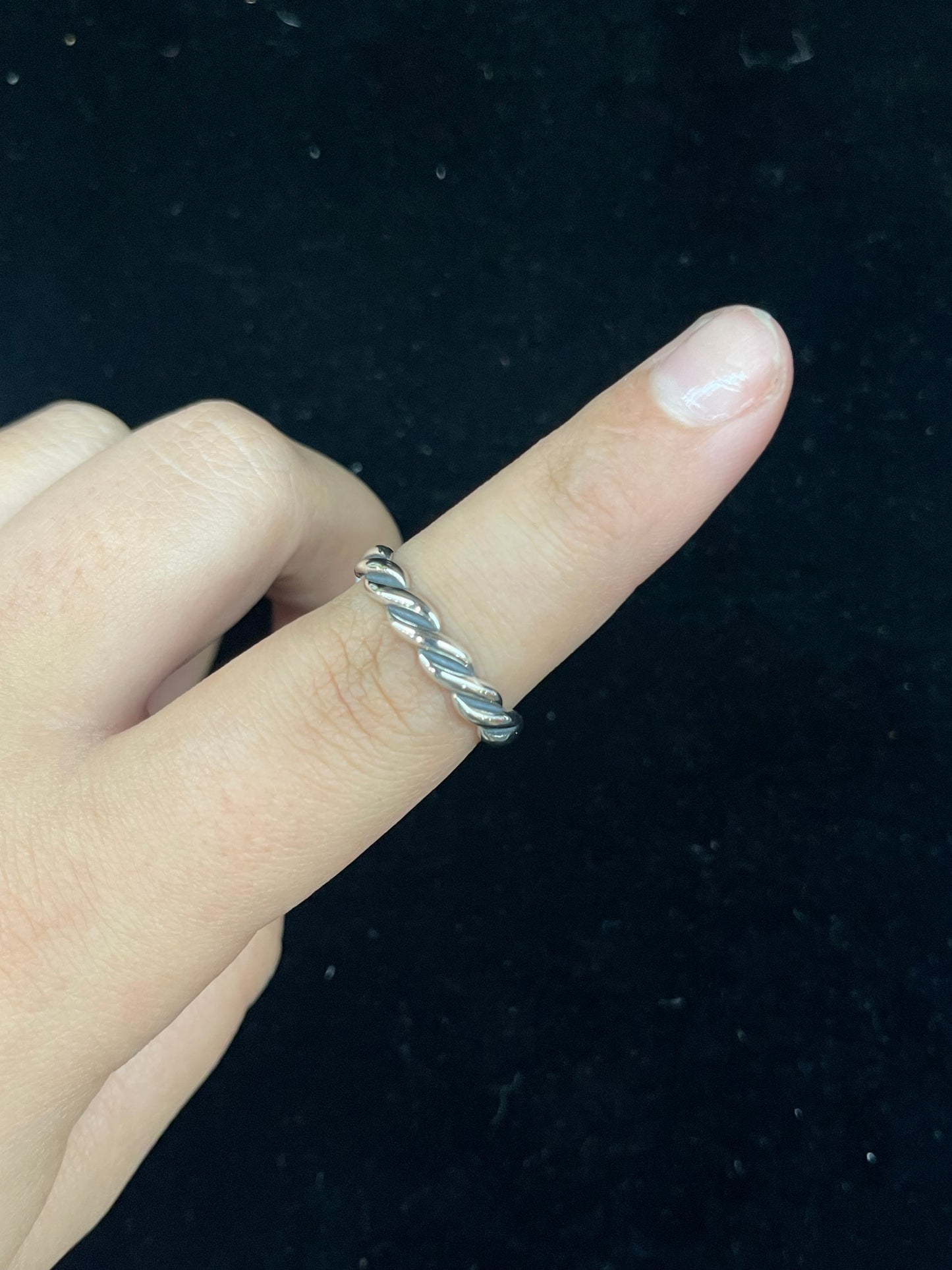 7.0 Sterling Silver Twister Ring