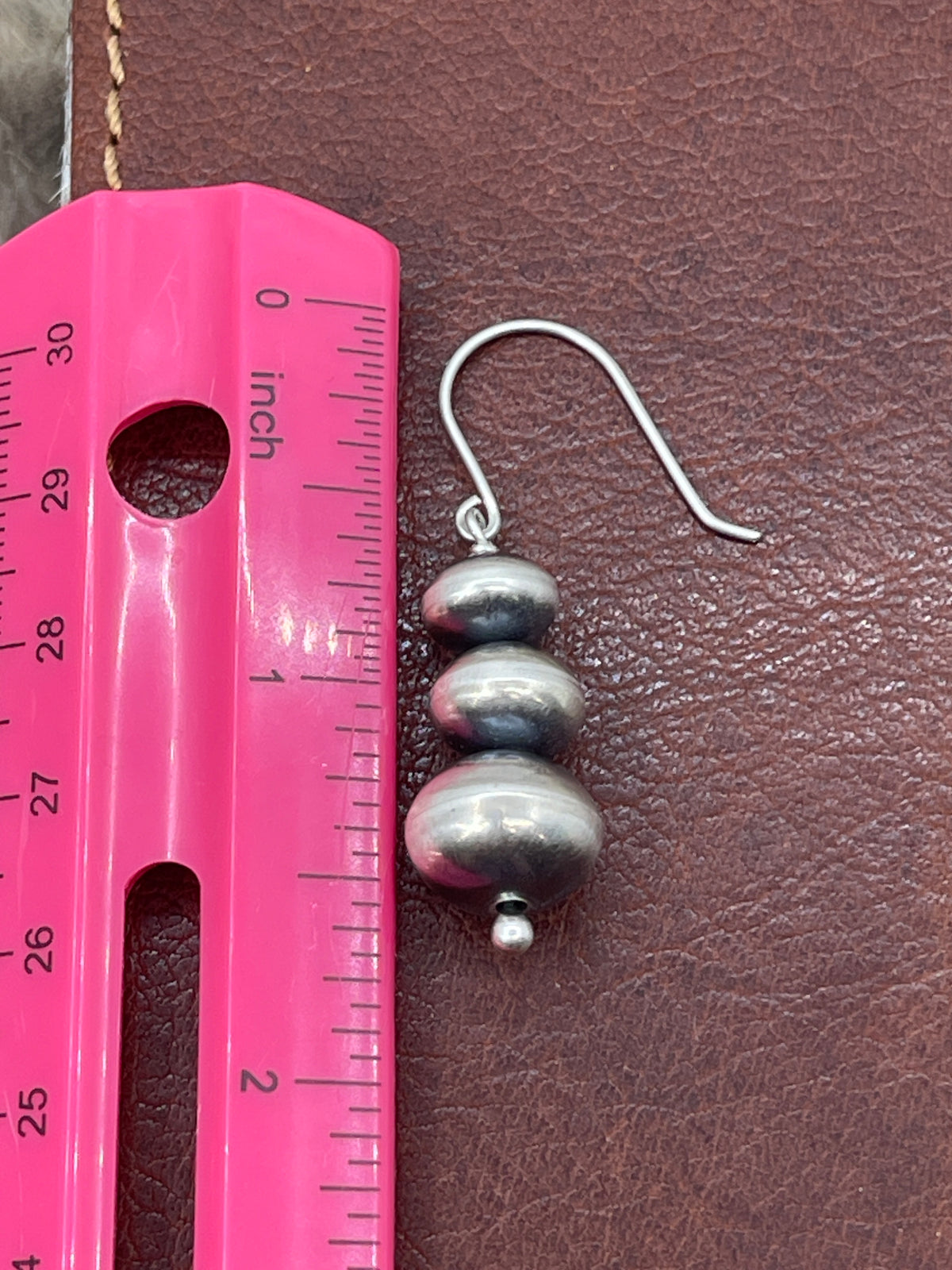 Handmade Navajo Pearl 3 Bead Earrings 9mm-12mmby Amanda Larry, Navajo