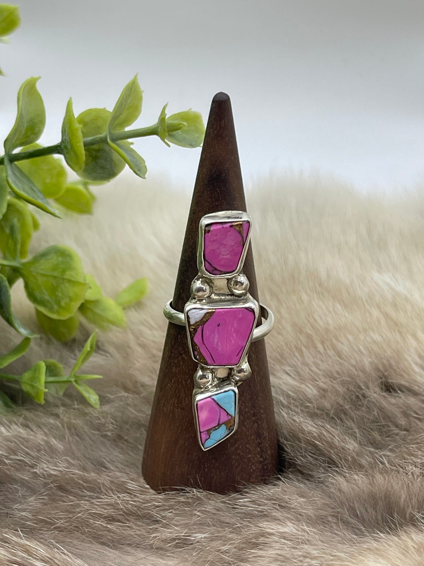 Adjustable 3 Stone Cotton Candy Ring by Jude Candeleria, Zuni