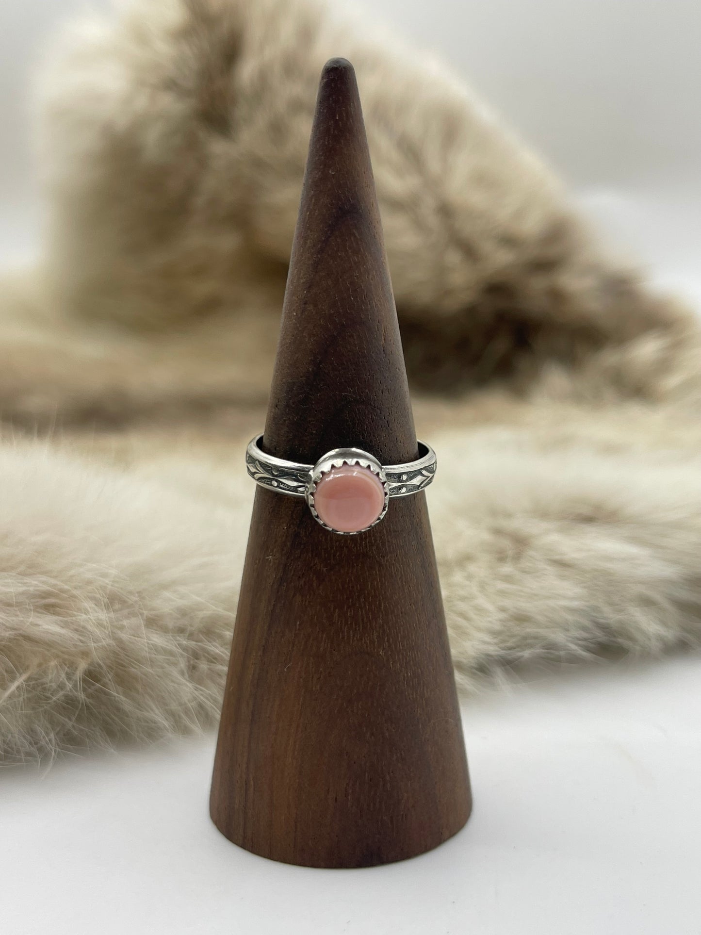 7.5 Pink Conch Ring by Letricia Largo, Navajo