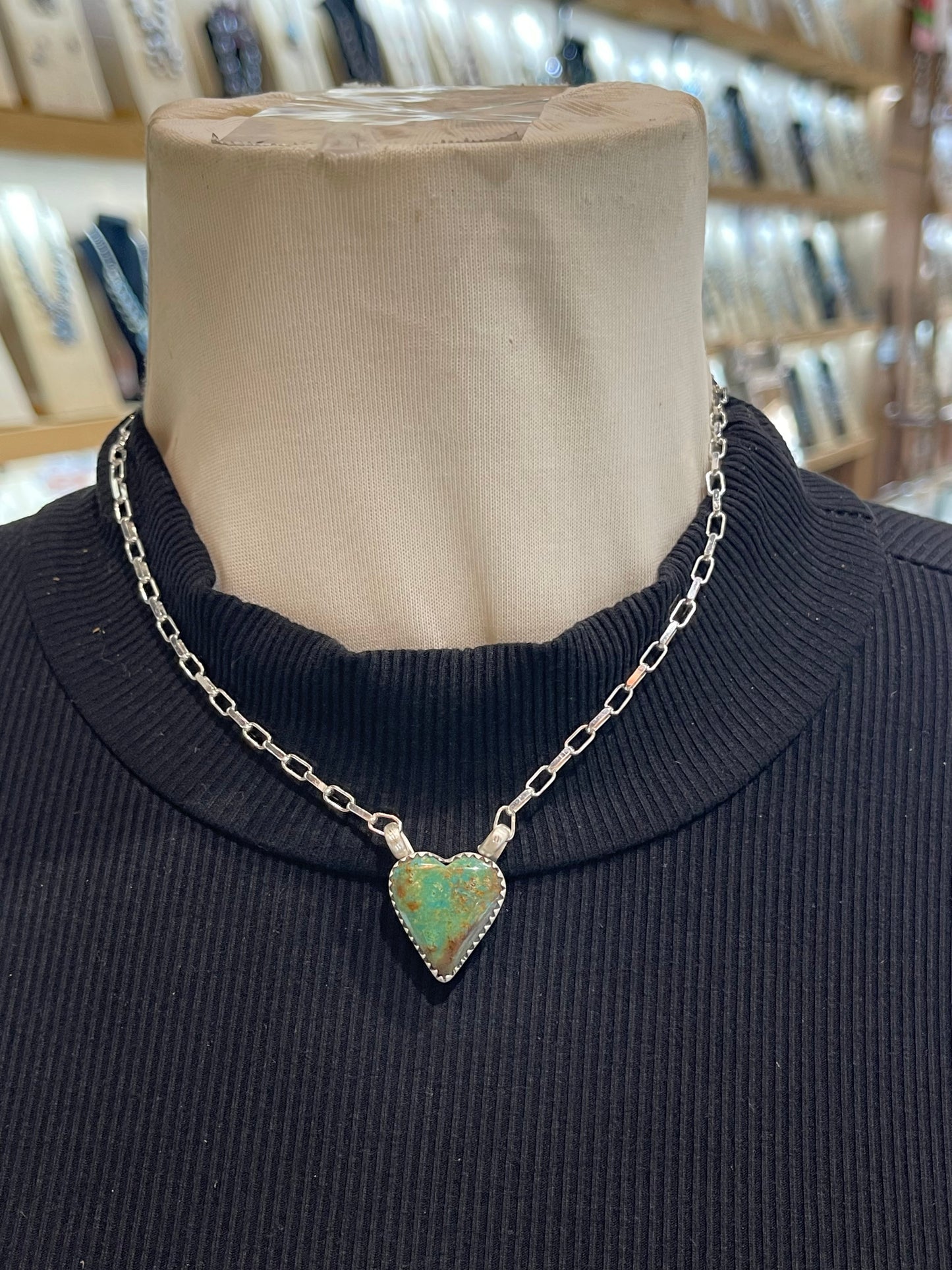 16" Turquoise Single Stone Necklace