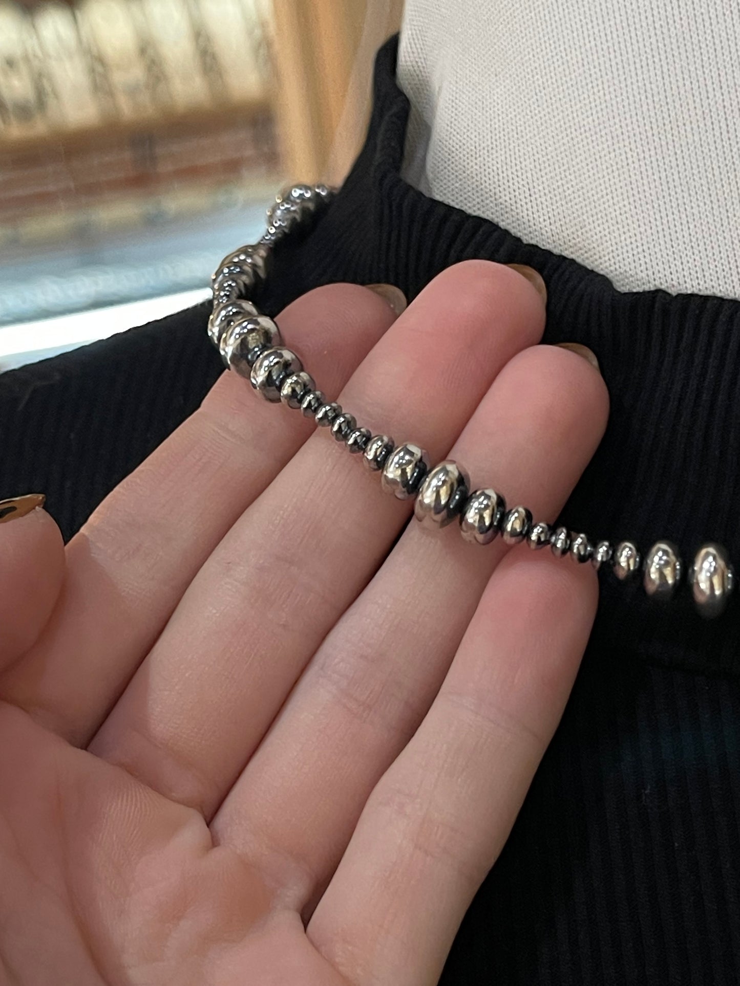 18" Varied Size Rondelle Navajo Style Pearl Necklace