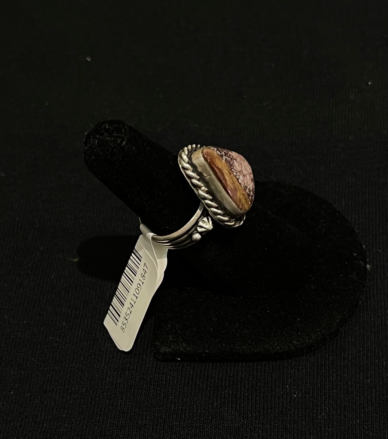7.5 Wild Horse Triangle Ring