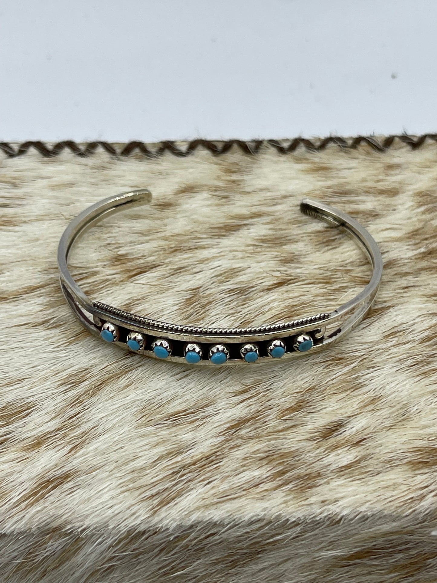 5 3/4"-7 1/4" 8 Stone Turquoise Snake Eye Cuff by Susie Livingston, Zuni