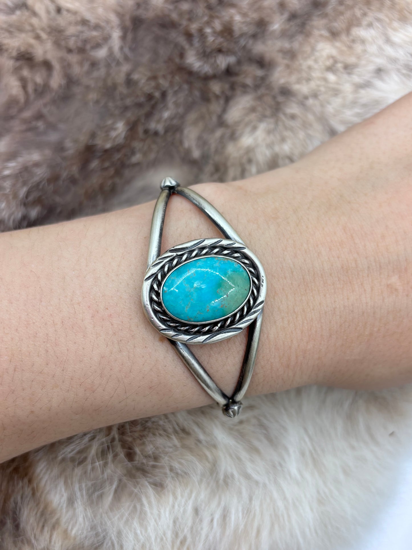 5.5"-7.25" Turquoise Bracelet by Augustine Largo, Navajo
