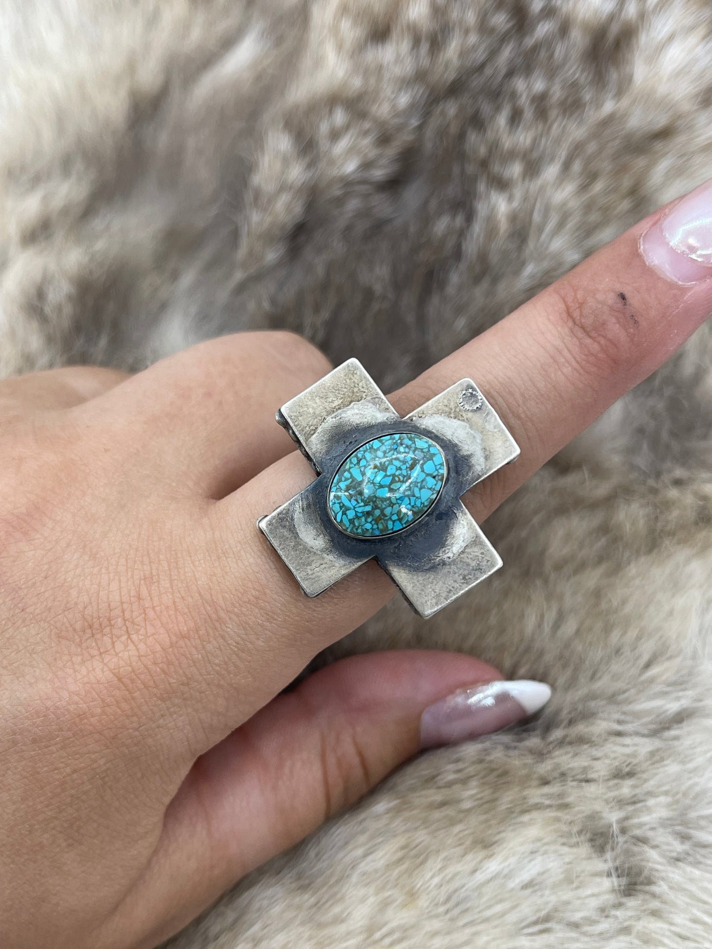 9.0 Spiderweb Turquoise Cross Ring