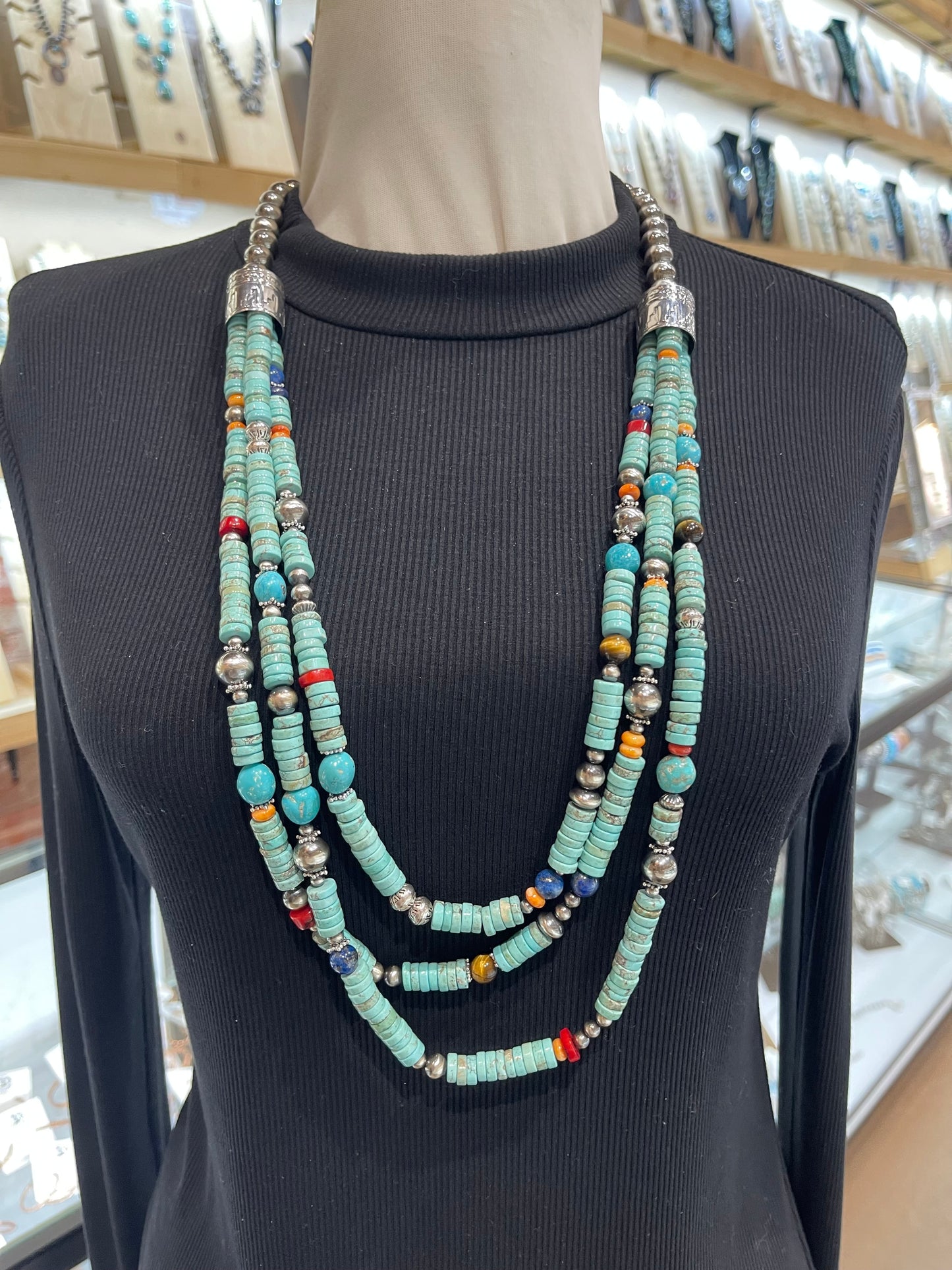 30" 3 STRAND HEISHI BEAD NECKLACE ON 10MM NAVAJO STYLE PEARLS MULTI STONE