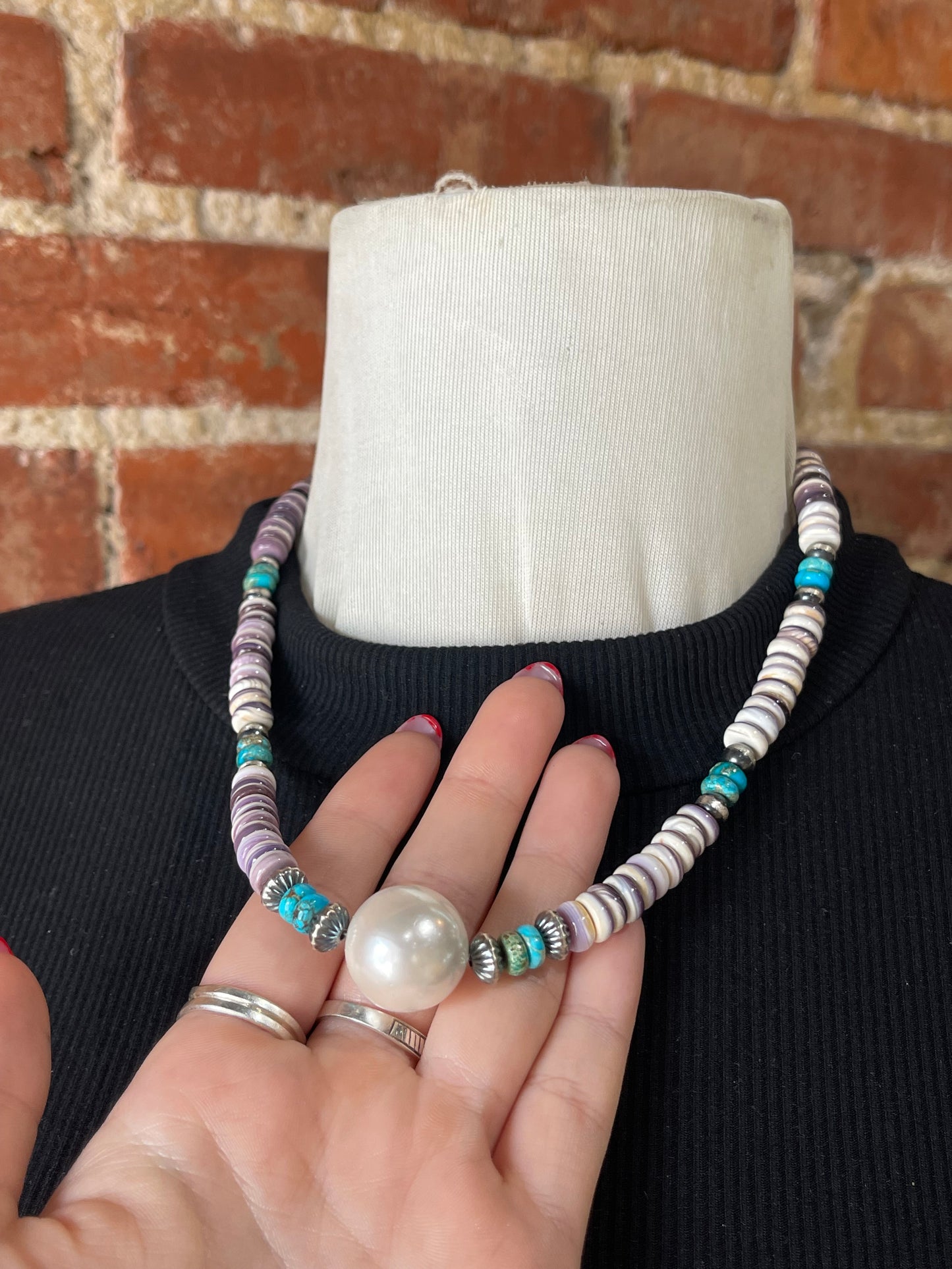 20" Wampum Shell Necklace with Fresh Water Pearl
