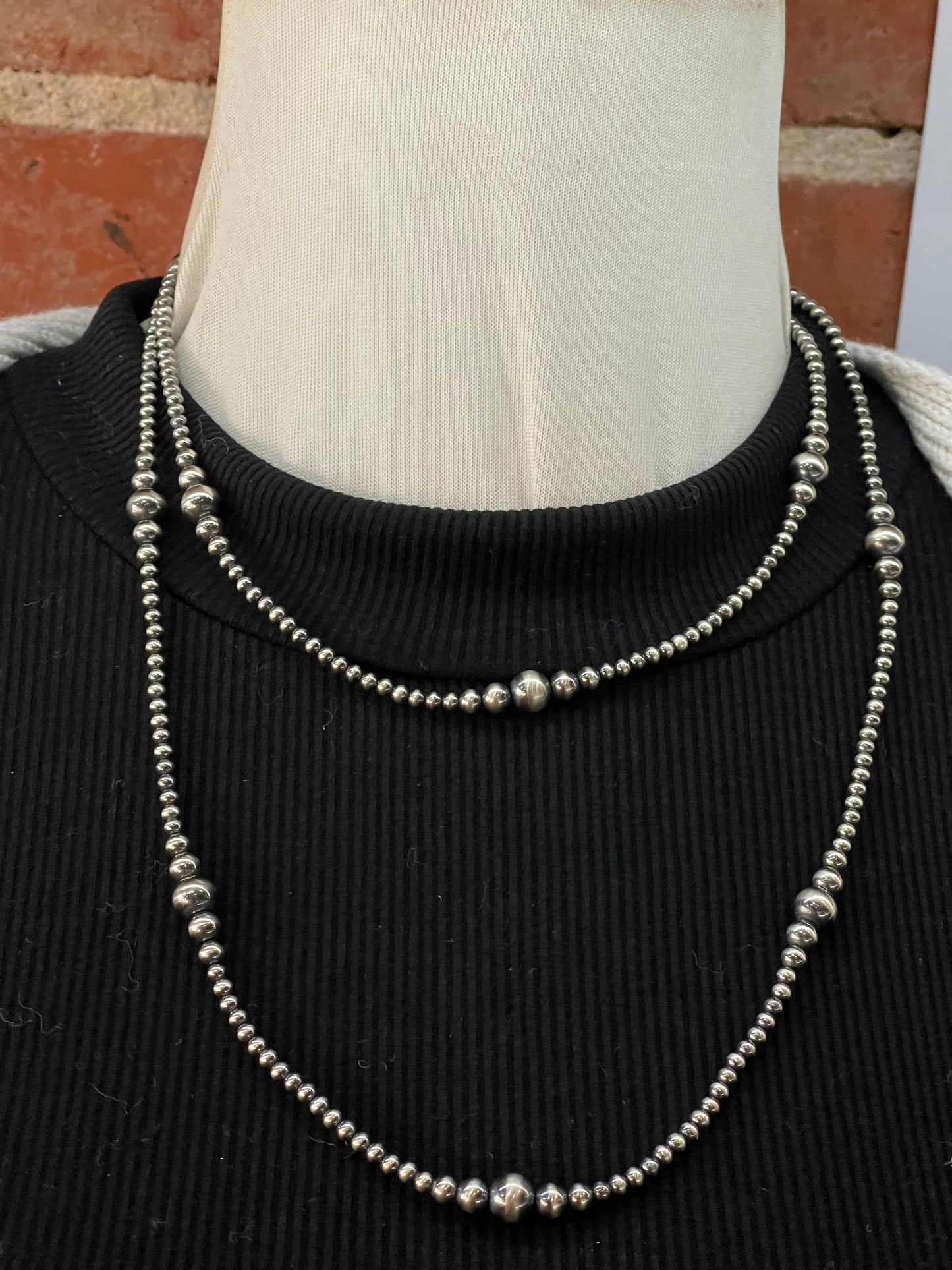 40" 3mm-7mm Navajo Pearls Necklace
