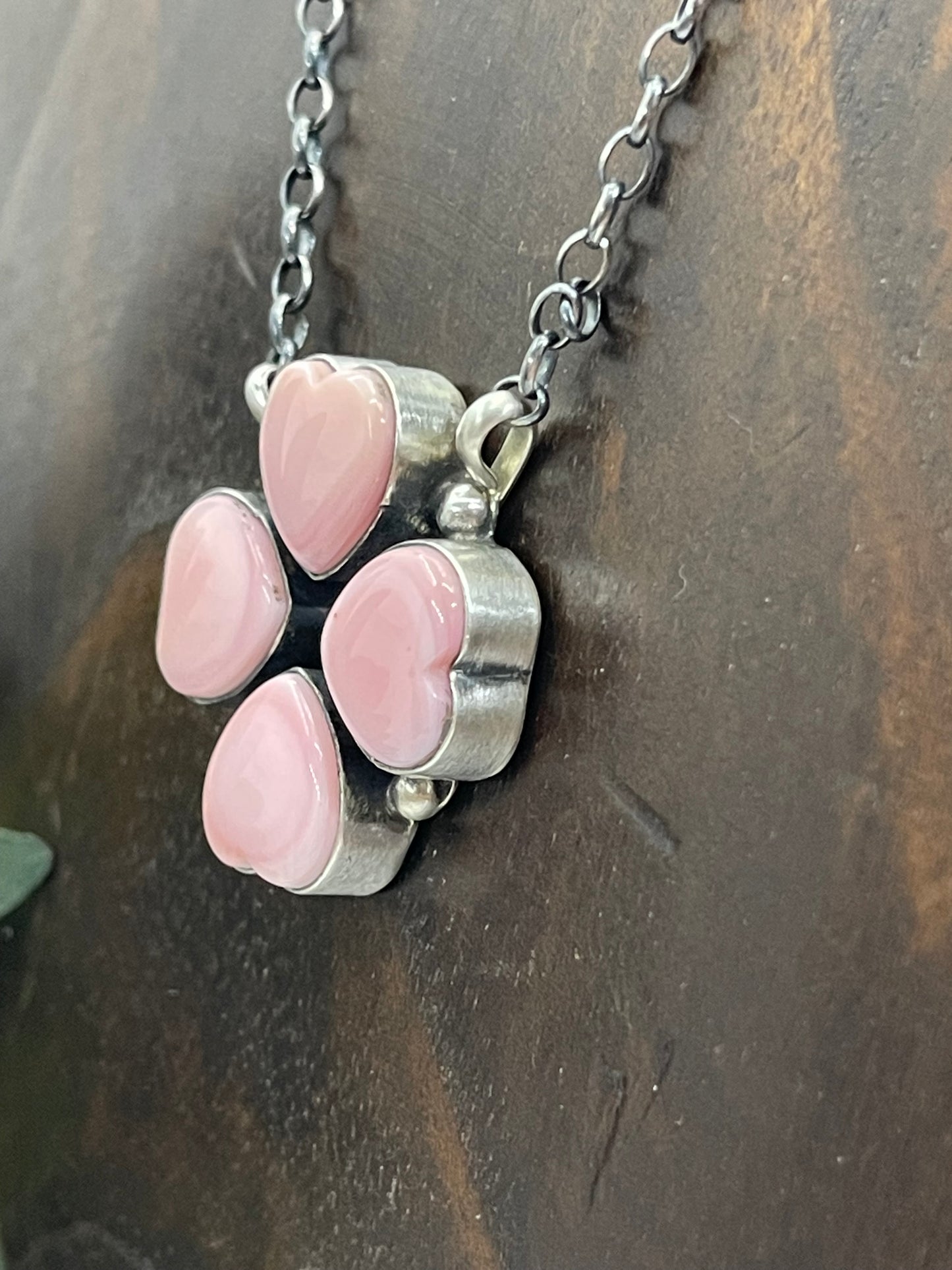 16" Pink Conch 4 Heart Necklace