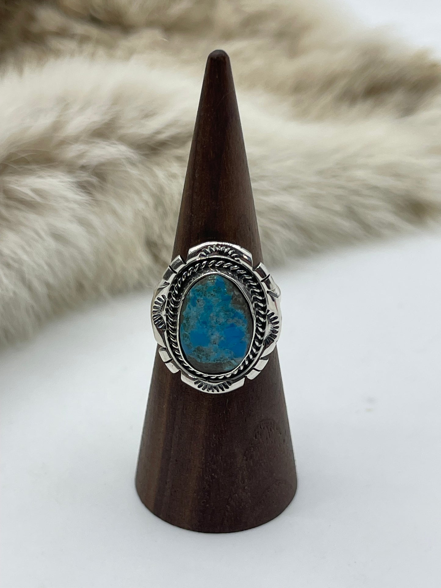 8.0 Oval Kingman Turquoise Ring by Samuel Yellowhair, Navajo