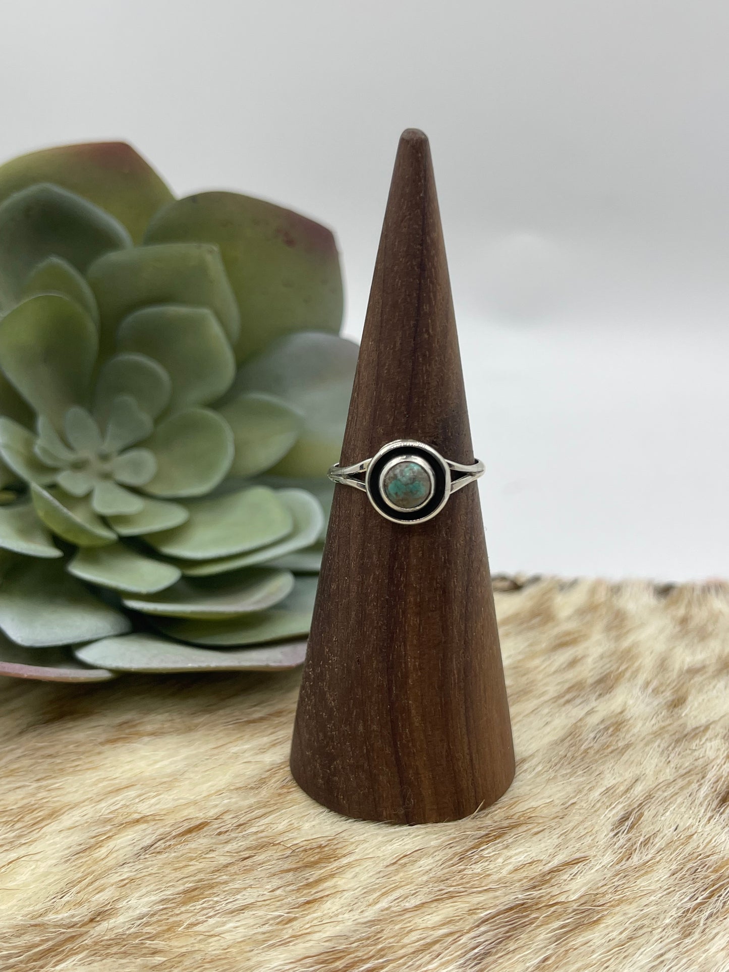 7.0 Dainty Turquoise Circle Ring by Martin Perry, Navajo