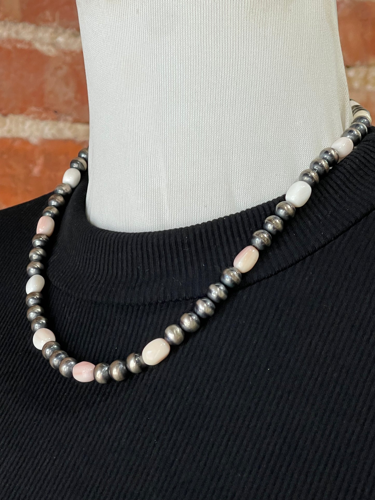 Navajo Pearl and Pink Conch Shell Bead 18" Necklace