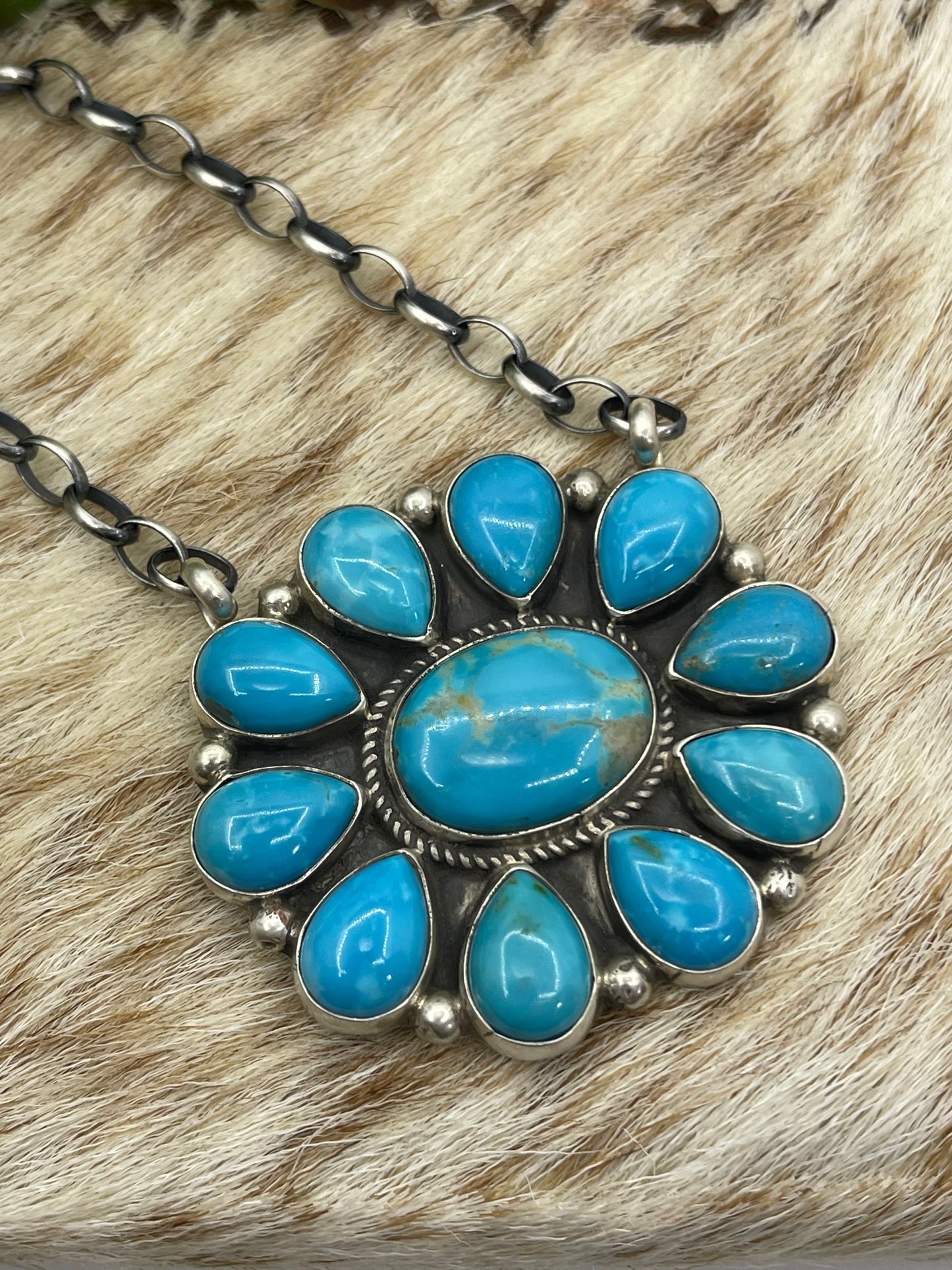 18" Kingman Turquoise Cluster Necklace by Geraldine James, Navajo