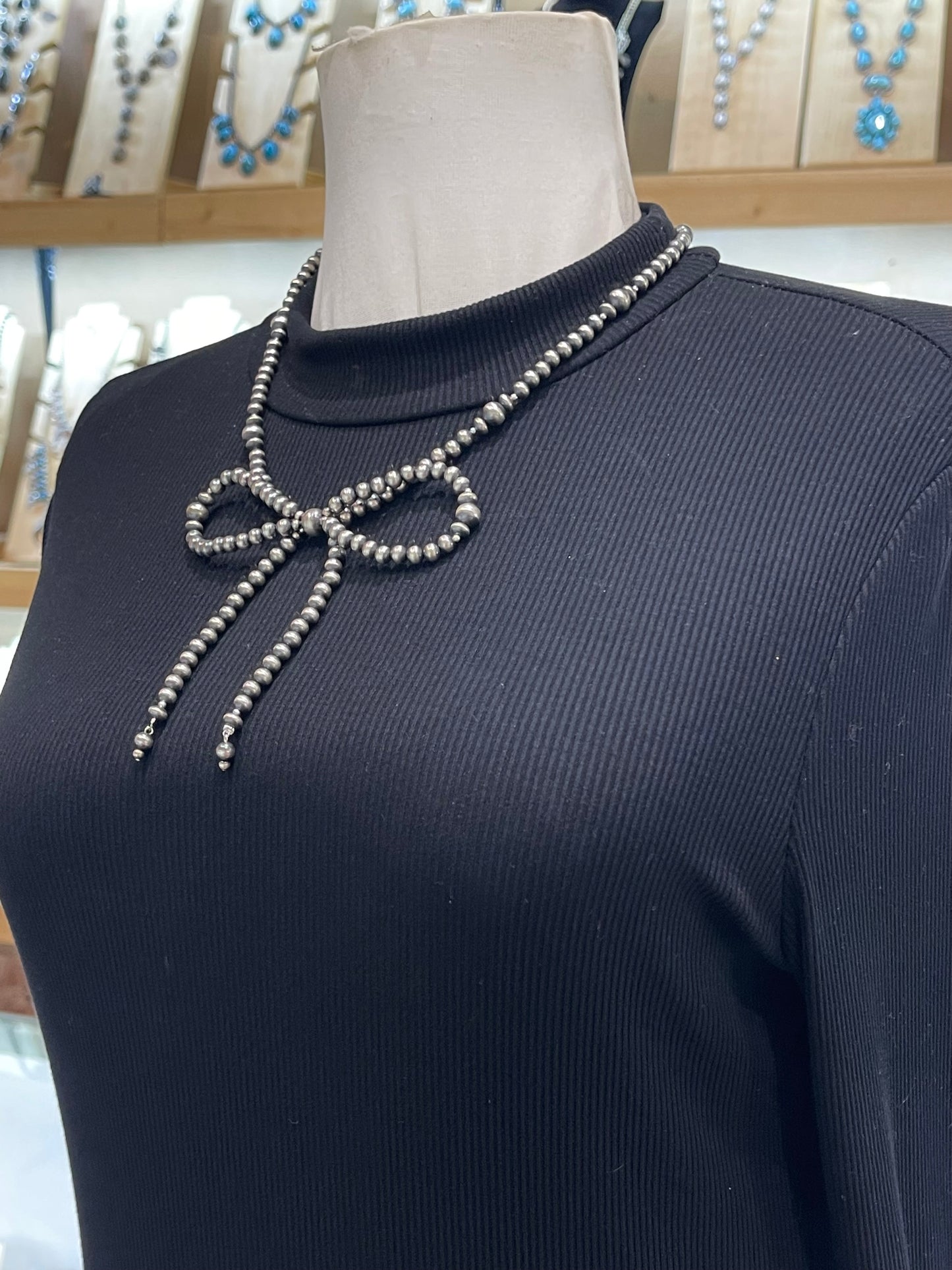 20” 5mm - 8 mm Navajo Style Pearls Bow Necklace by Lucinda Sardo, Navajo