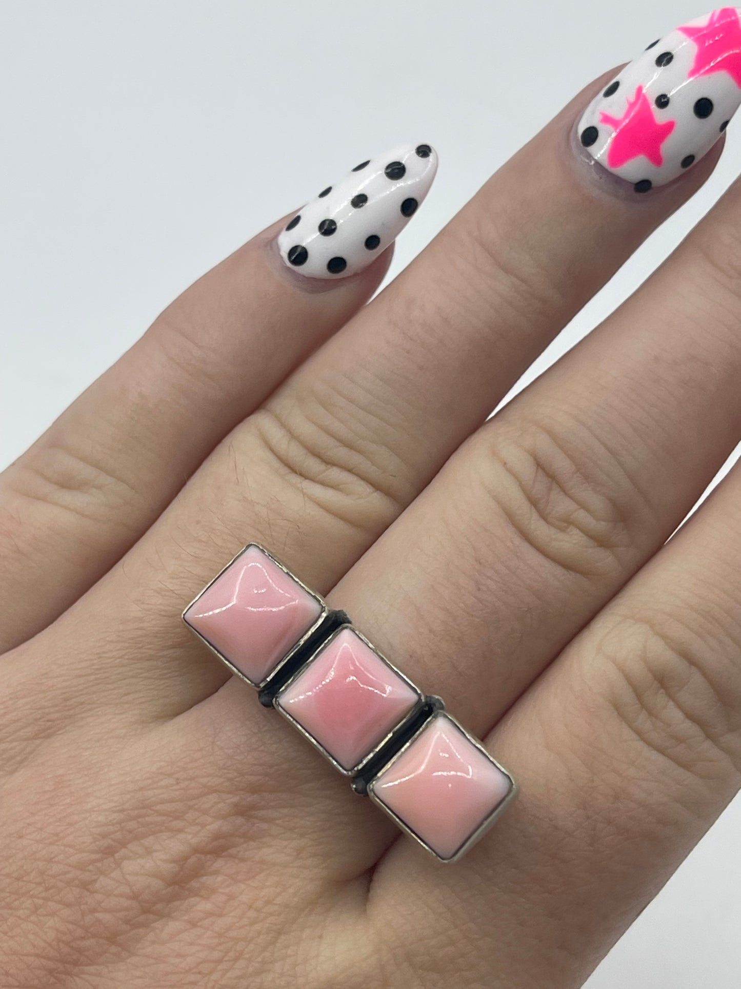 3 Stone Pink Conch Ring (Bezel may vary)