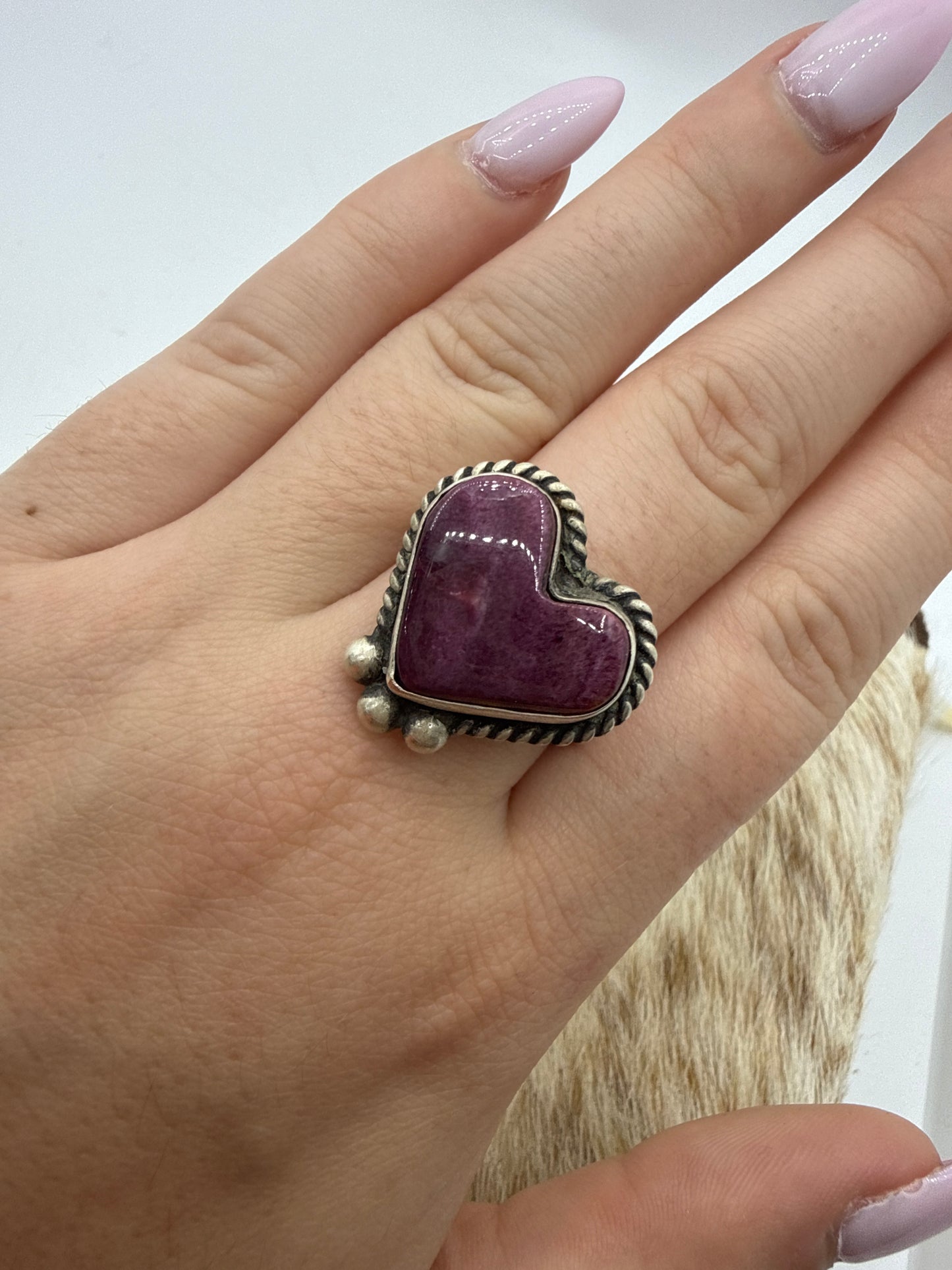 Adjustable Purple Spiny Ring by Irene Kee, Navajo