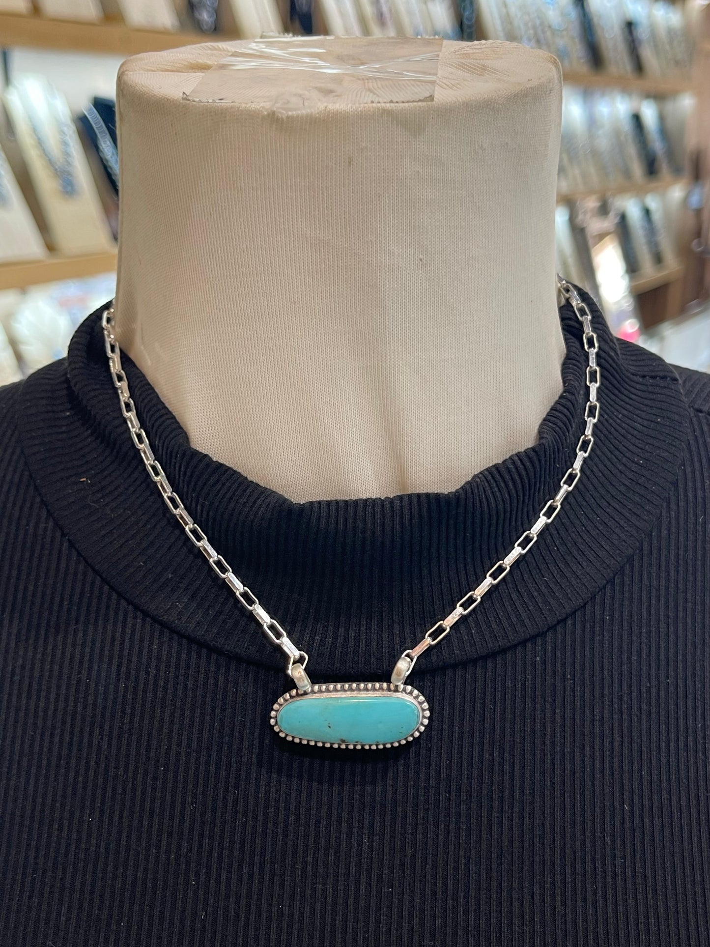 16" Turquoise Single Stone Necklace