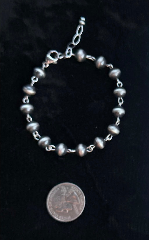 7"+1" 8mm Rosary Style Navajo Pearl Bracelet