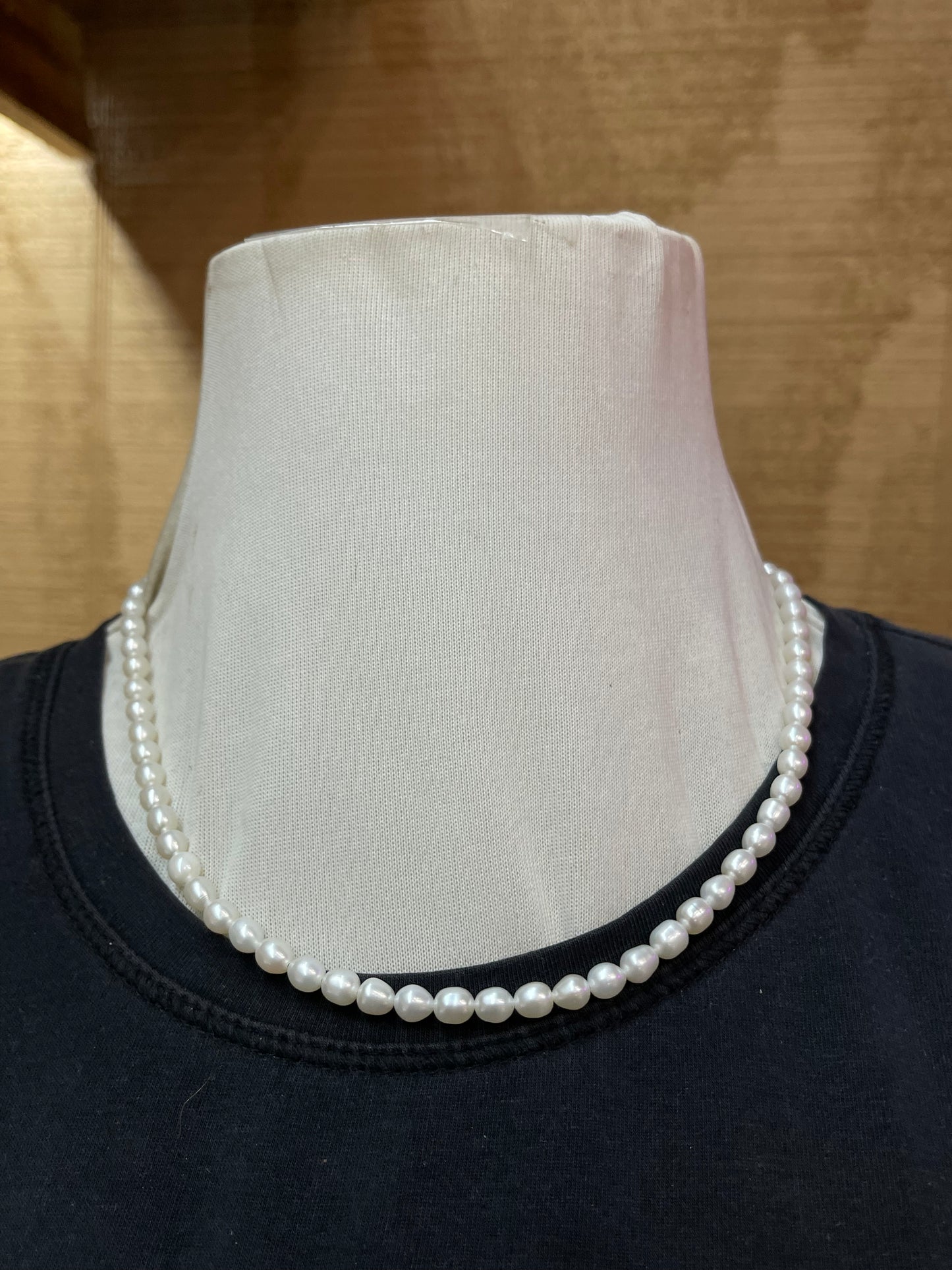 18" Freshwater Pearl Necklace
