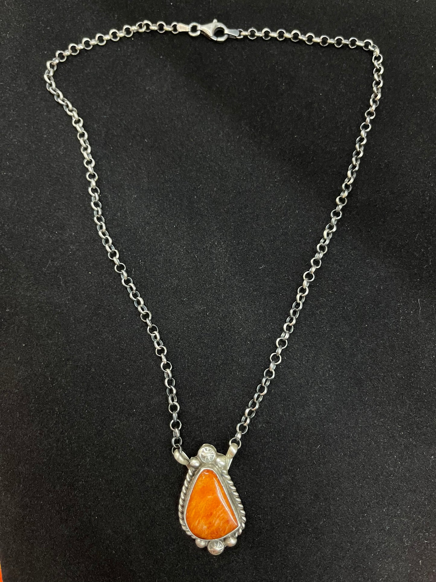 16" Spiny Oyster Necklace by Augustine Largo, Navajo
