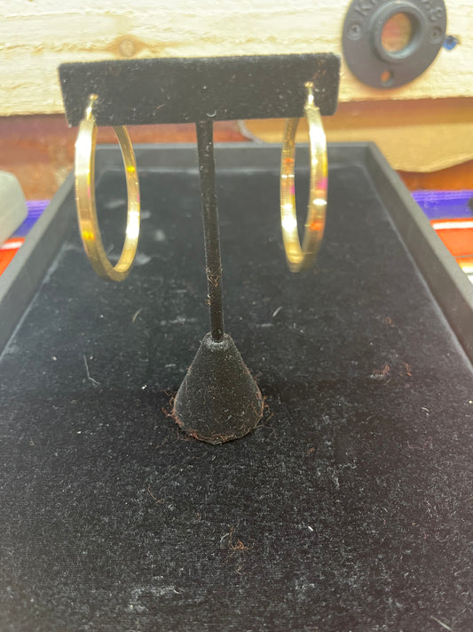 Plain 14k Gold Hoop Earrings