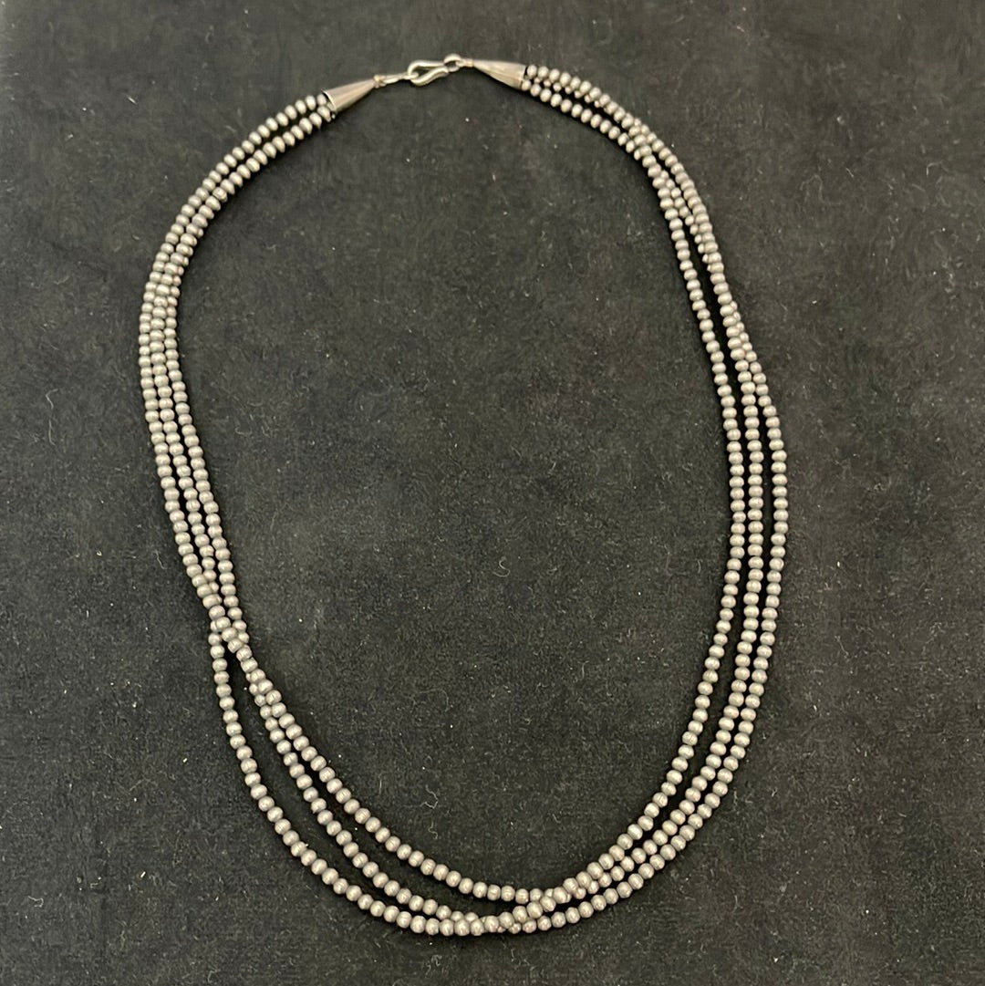 18” 3mm 3 Strand Navajo Pearl Necklace